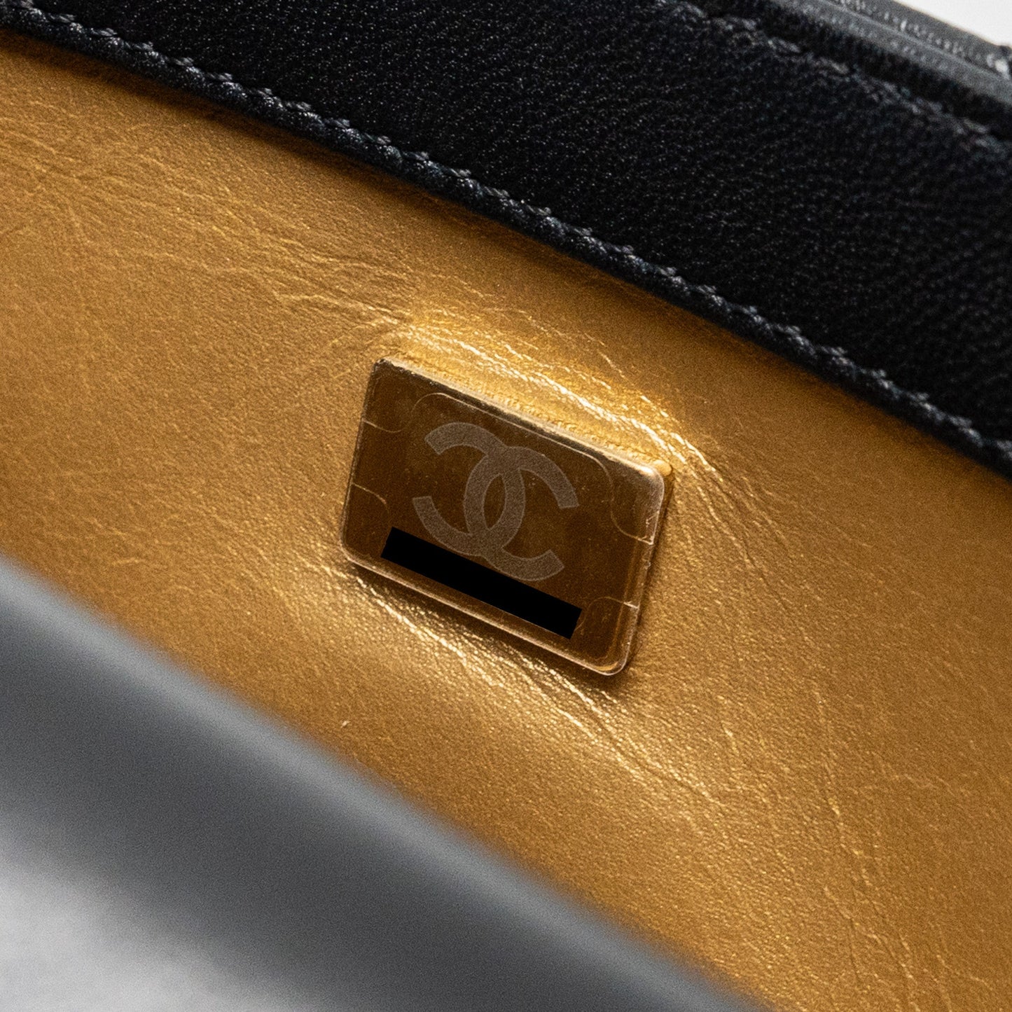 Chanel Pearl Crush Mini Square Flap Bag Lambskin BLACK (Microchip)