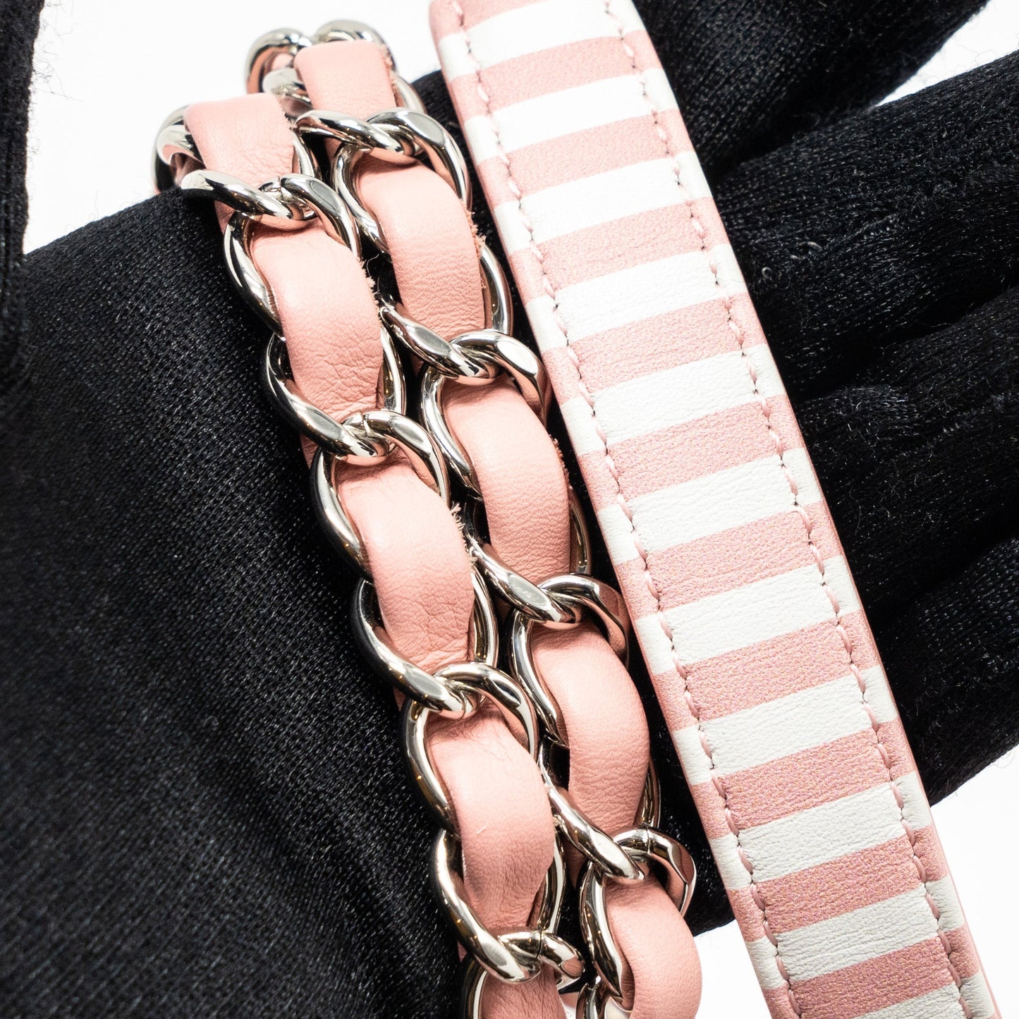 Chanel Medium Filigree Vanity Case Caviar Pink Multicolour