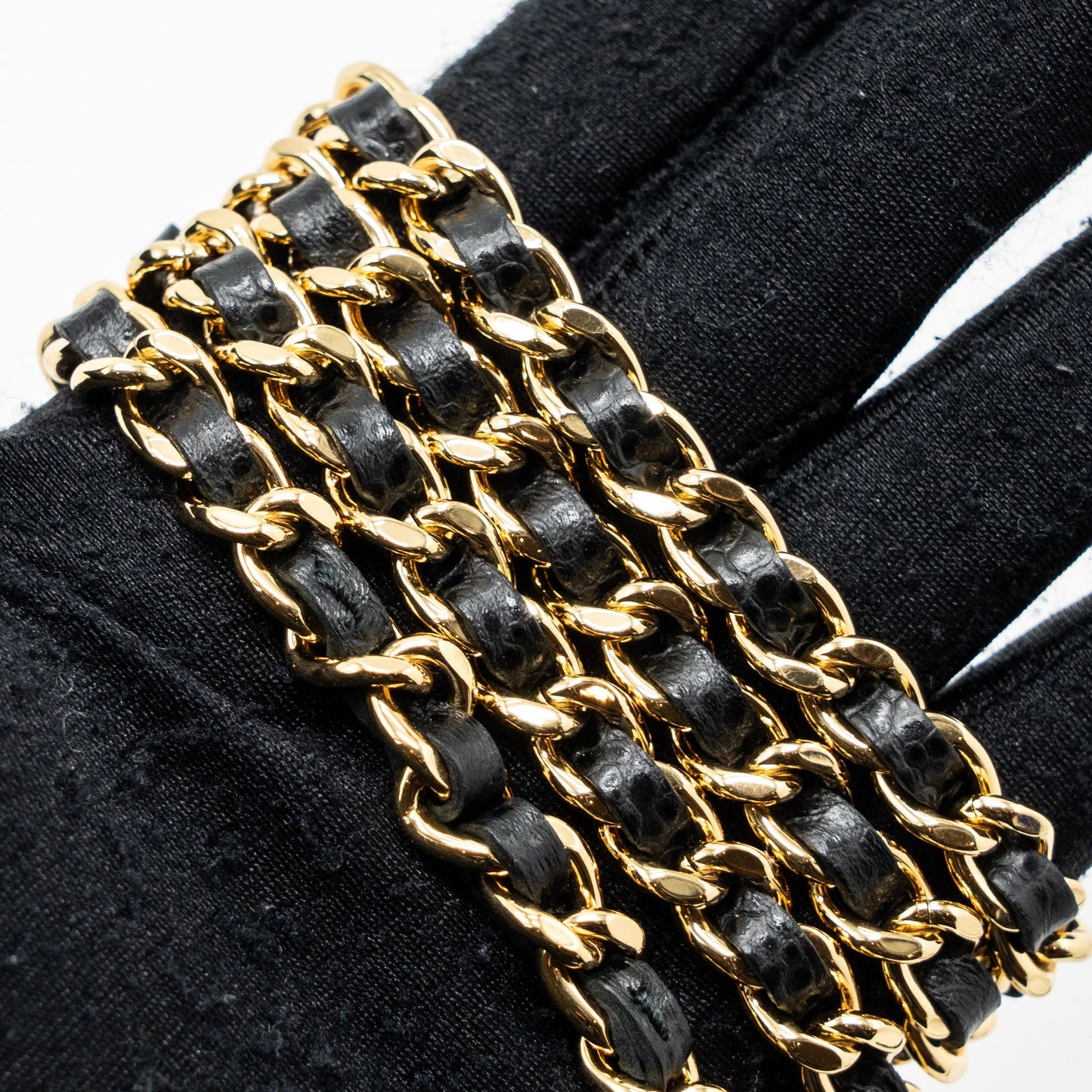 Chanel classic wallet on chain caviar black