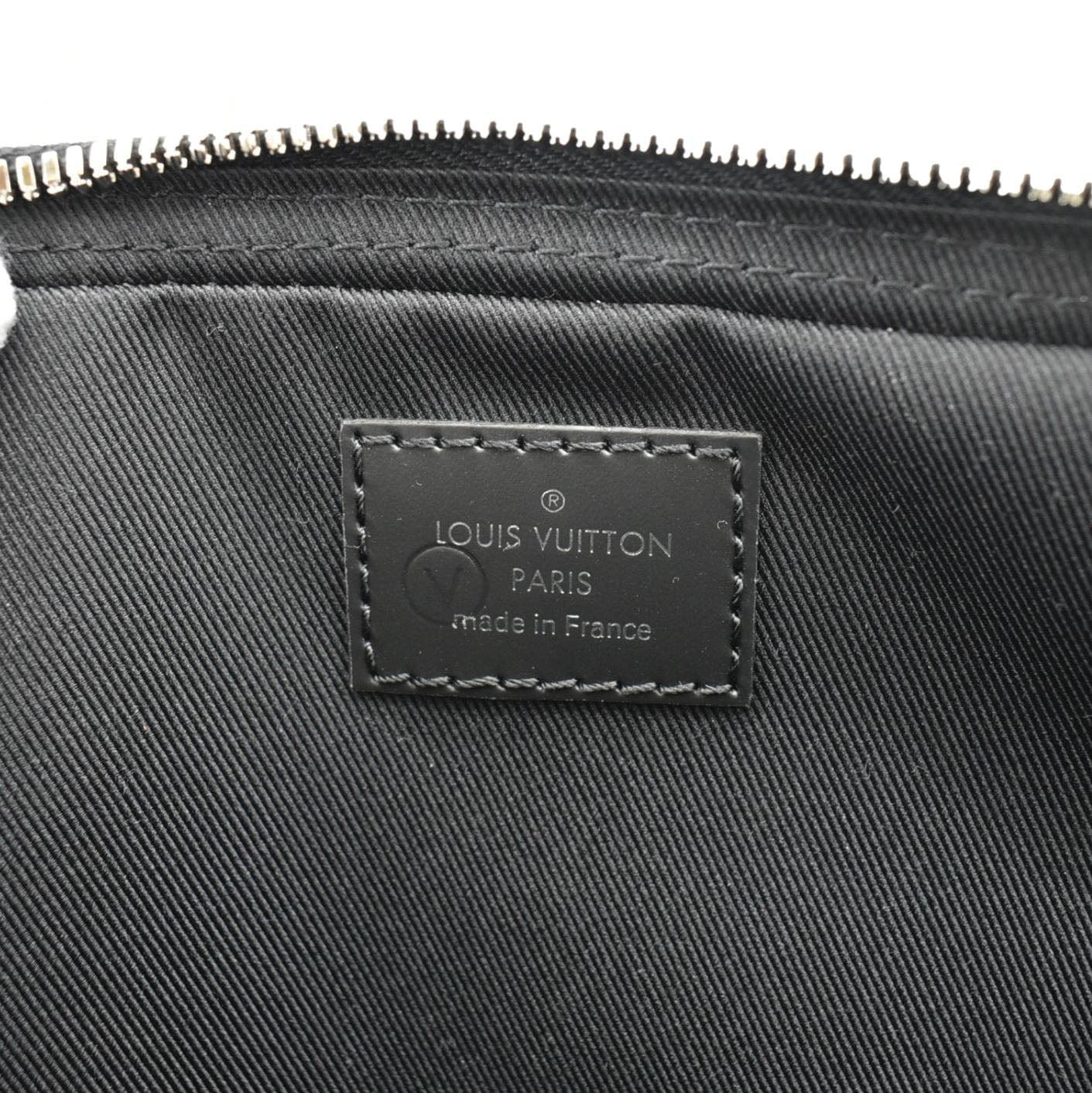 LOUIS VUITTON Trio Damier Graphite Wild Animals Messenger Bag Black