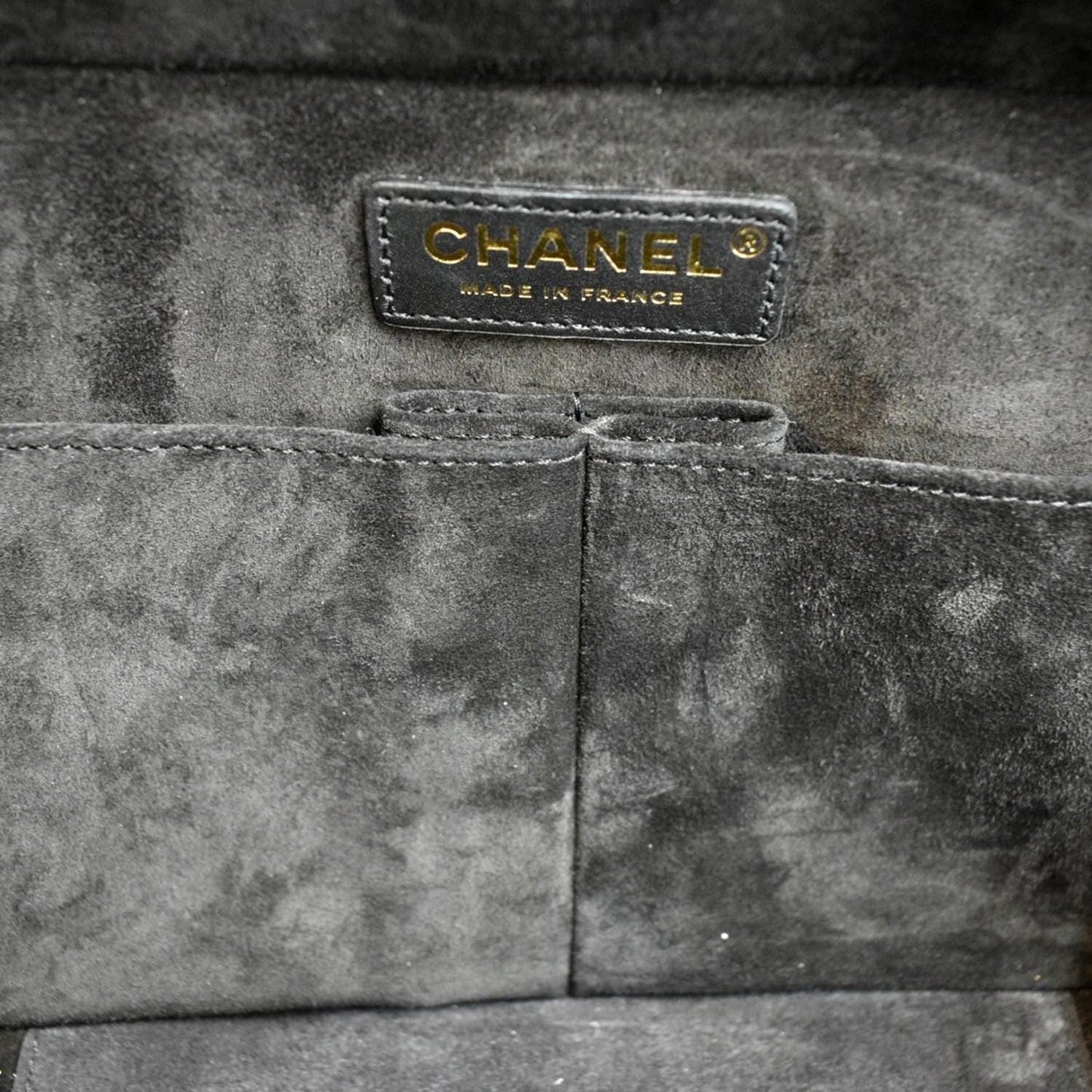 CHANEL Vanity Leather Crossbody Bag Black-