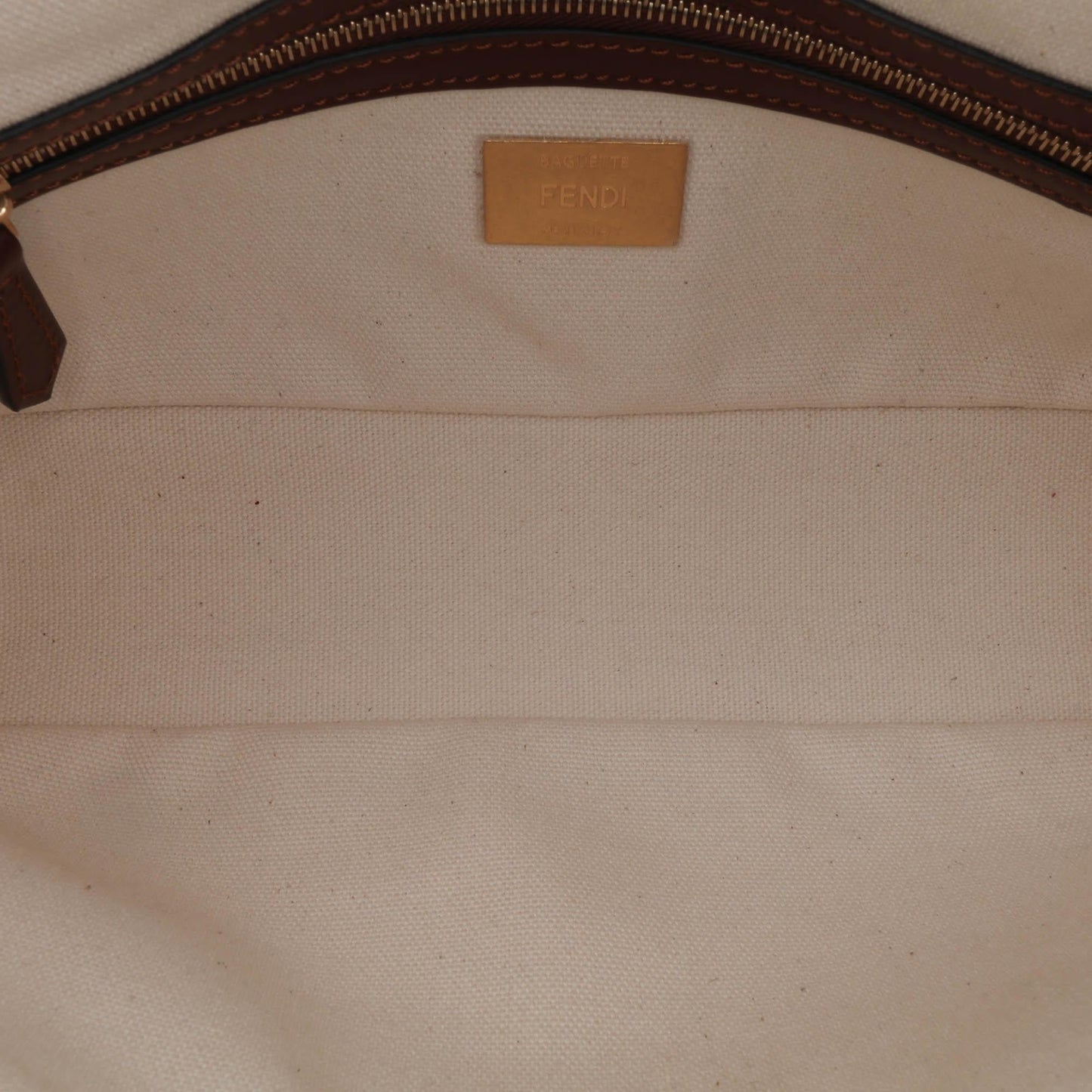 Fendi Baguette Shoulder Bag - Ewore Bags