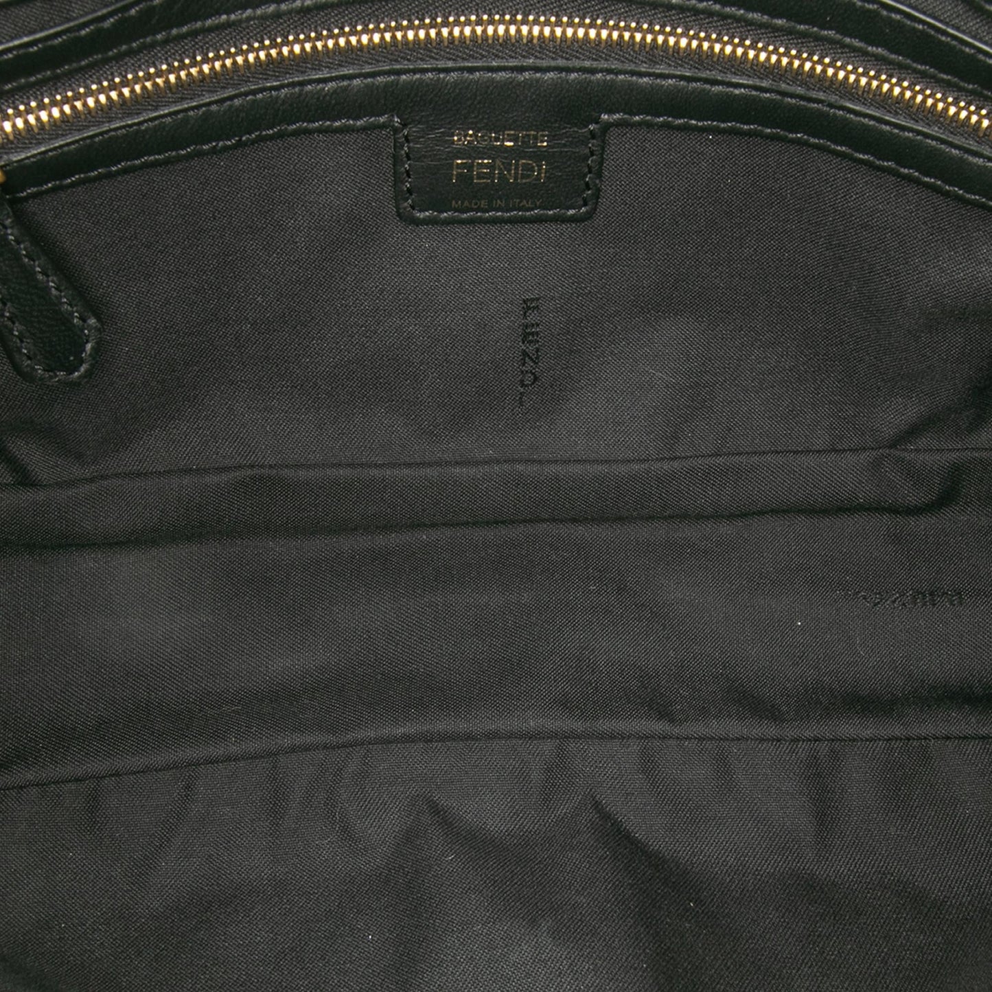 Fendi Baguette Shoulder Bag - Ewore Bags