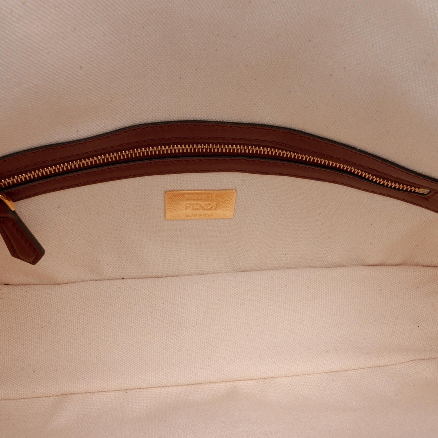 Fendi Baguette Shoulder Bag - Ewore Bags