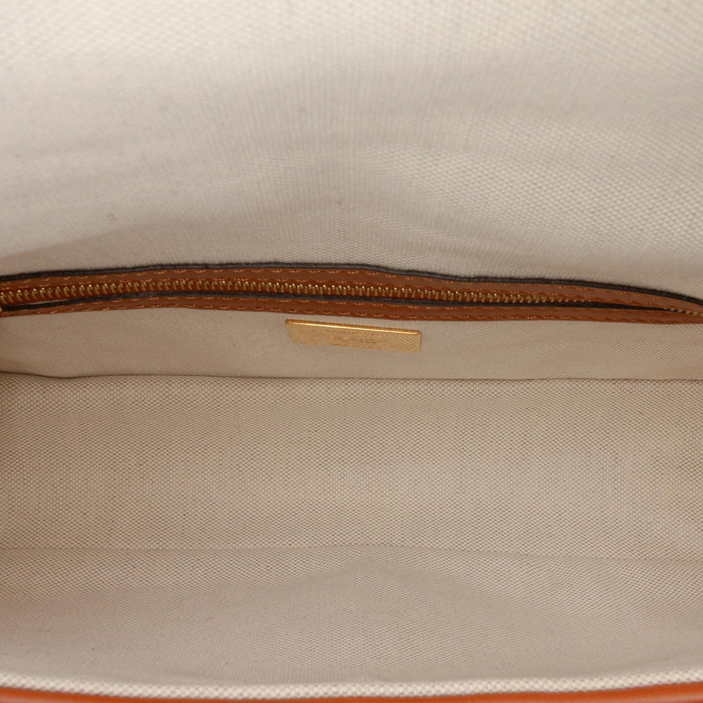 Fendi Baguette Shoulder Bag - Ewore Bags