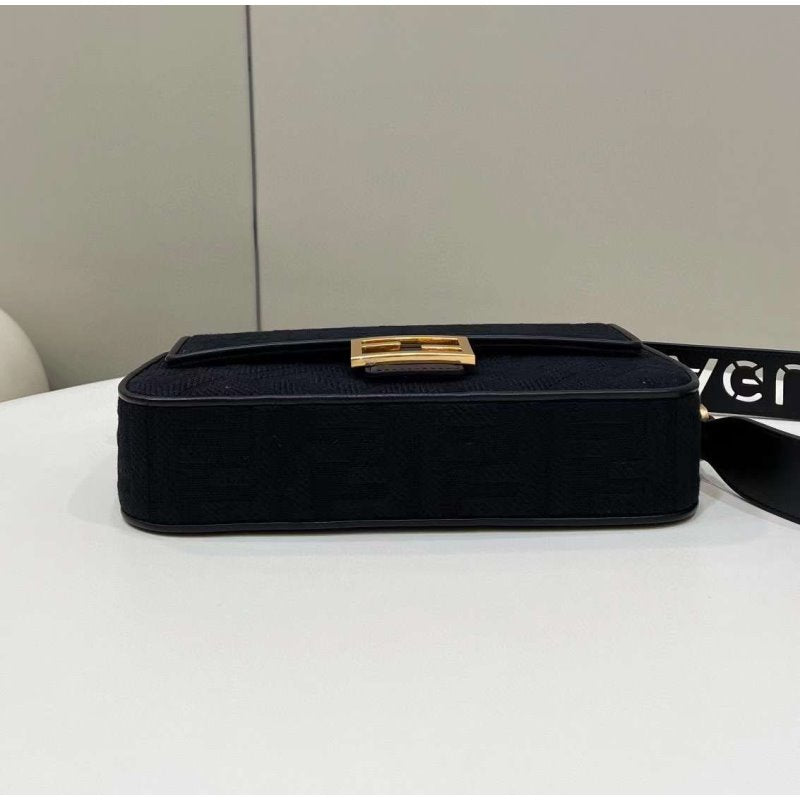 Fendi Classic Baguette Hand Bag BG02072