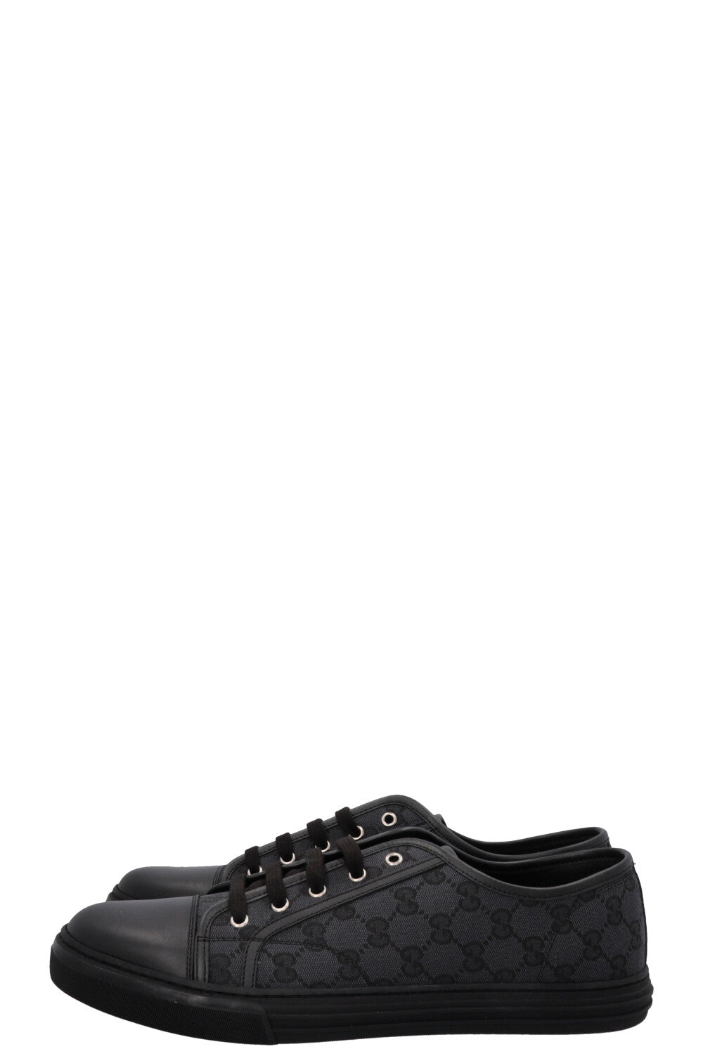 GUCCI Supreme Low Top Sneakers Canvas Black