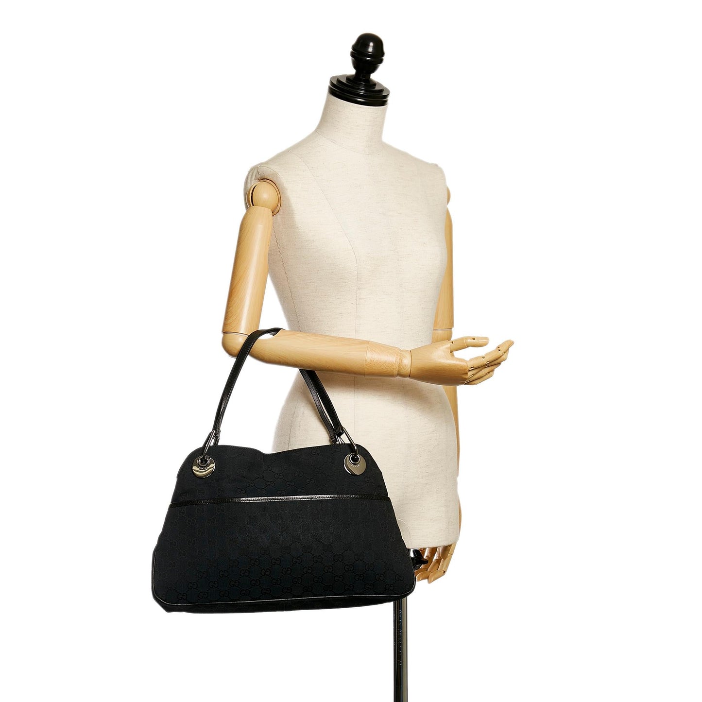 Gucci GG Canvas Eclipse Shoulder Bag (SHG-31160)