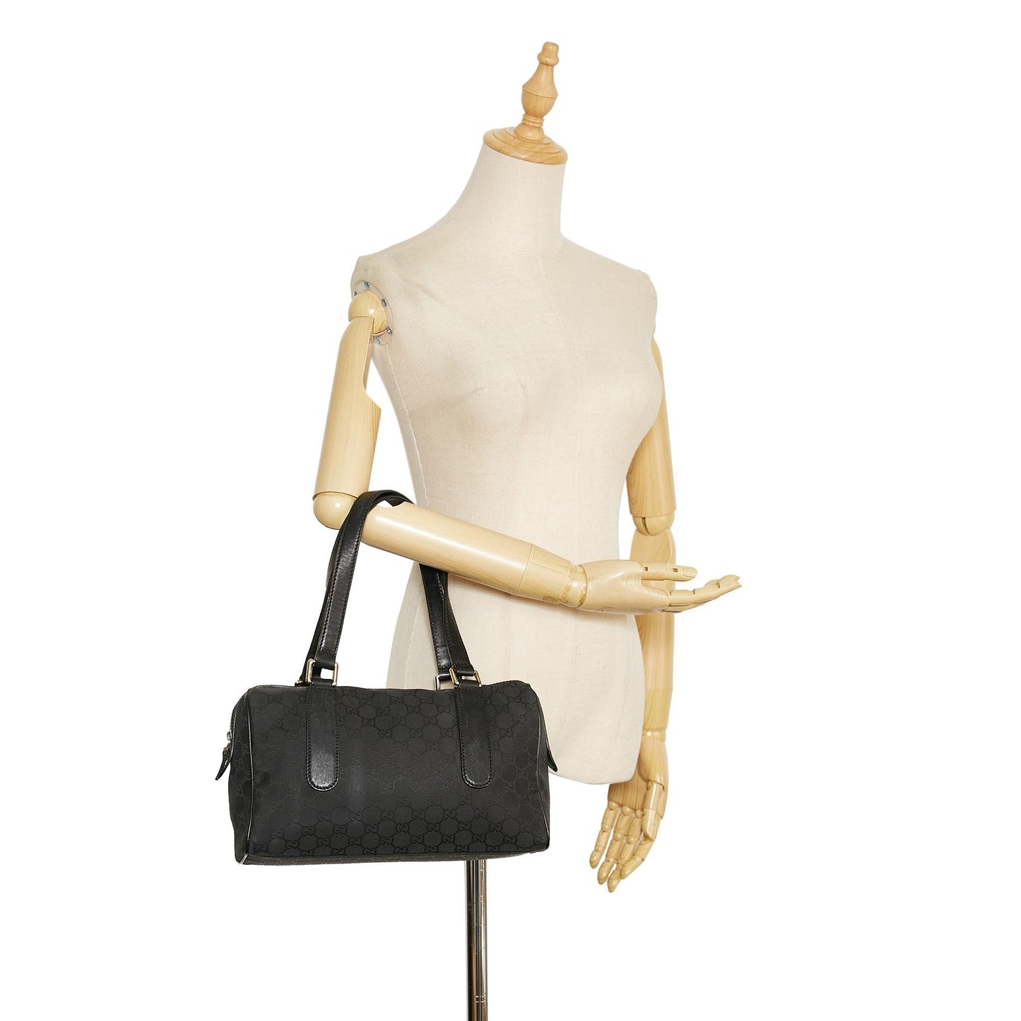 Gucci GG Canvas Handbag (SHG-JhpaJH)