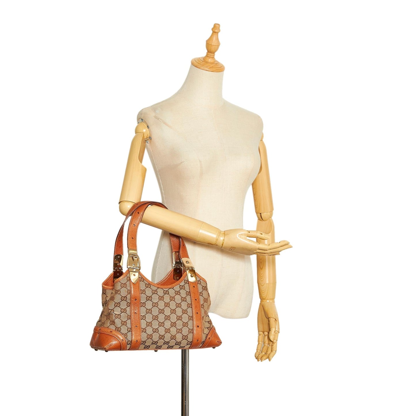 Gucci GG Canvas Shoulder Bag (SHG-83BnLV)
