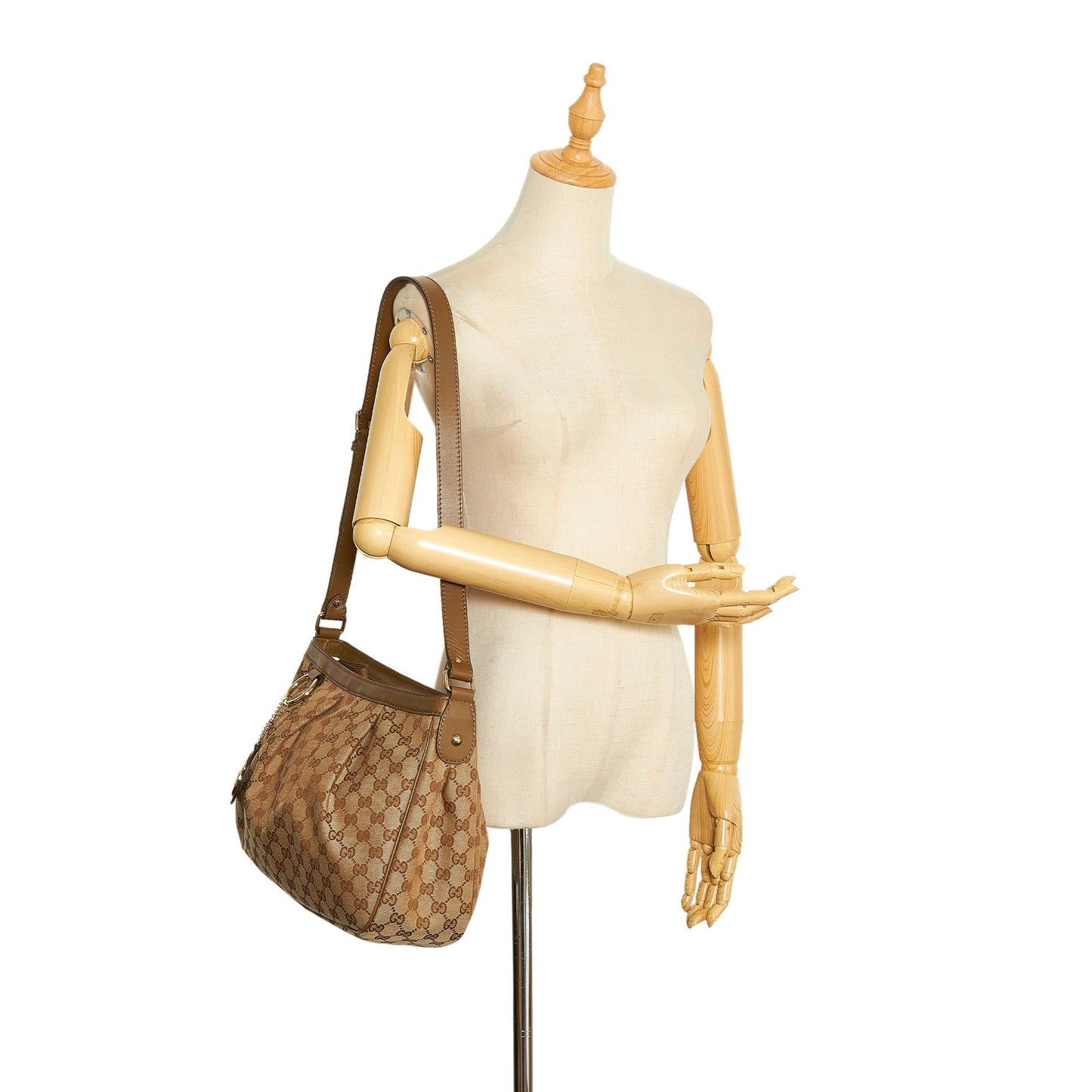 Gucci GG Canvas Sukey Crossbody Bag (SHG-hjOHd7)