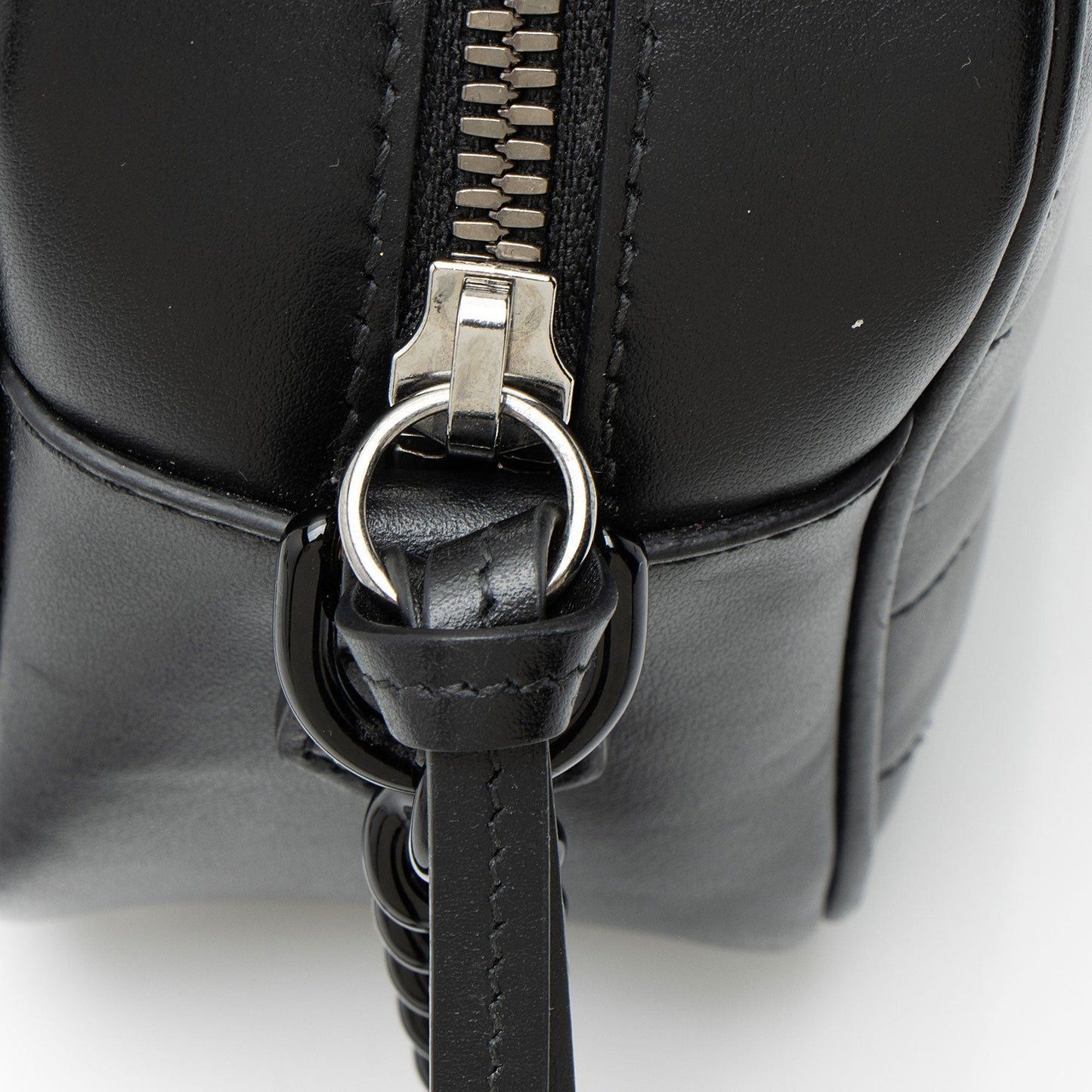 Gucci Matelasse Leather Monochrome GG Marmont Small Camera Bag