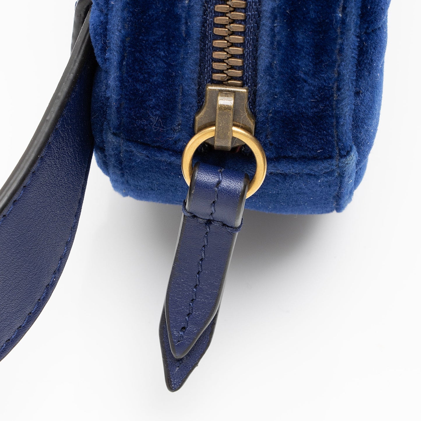 Gucci Matelasse Velvet GG Marmont Belt Bag - Size 34 / 85