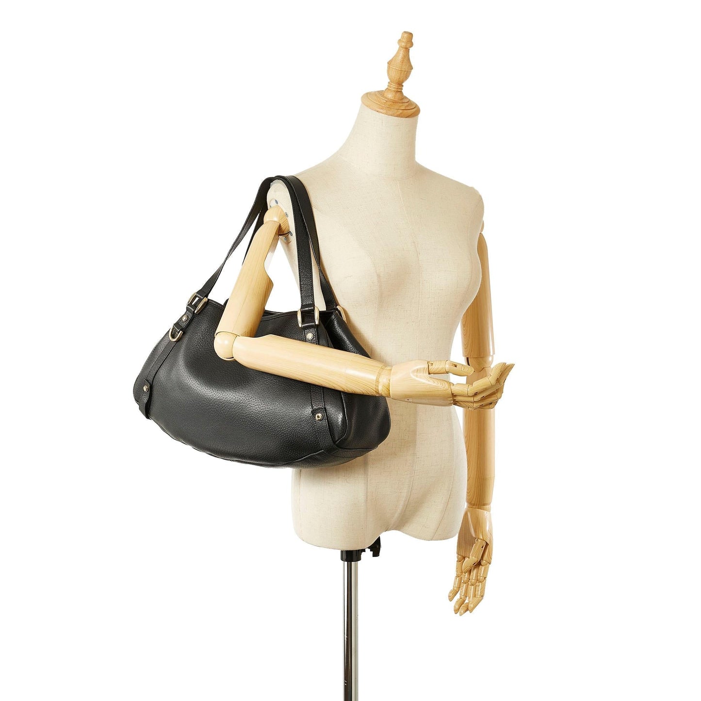 Gucci Pelham Leather Shoulder Bag (SHG-21218)