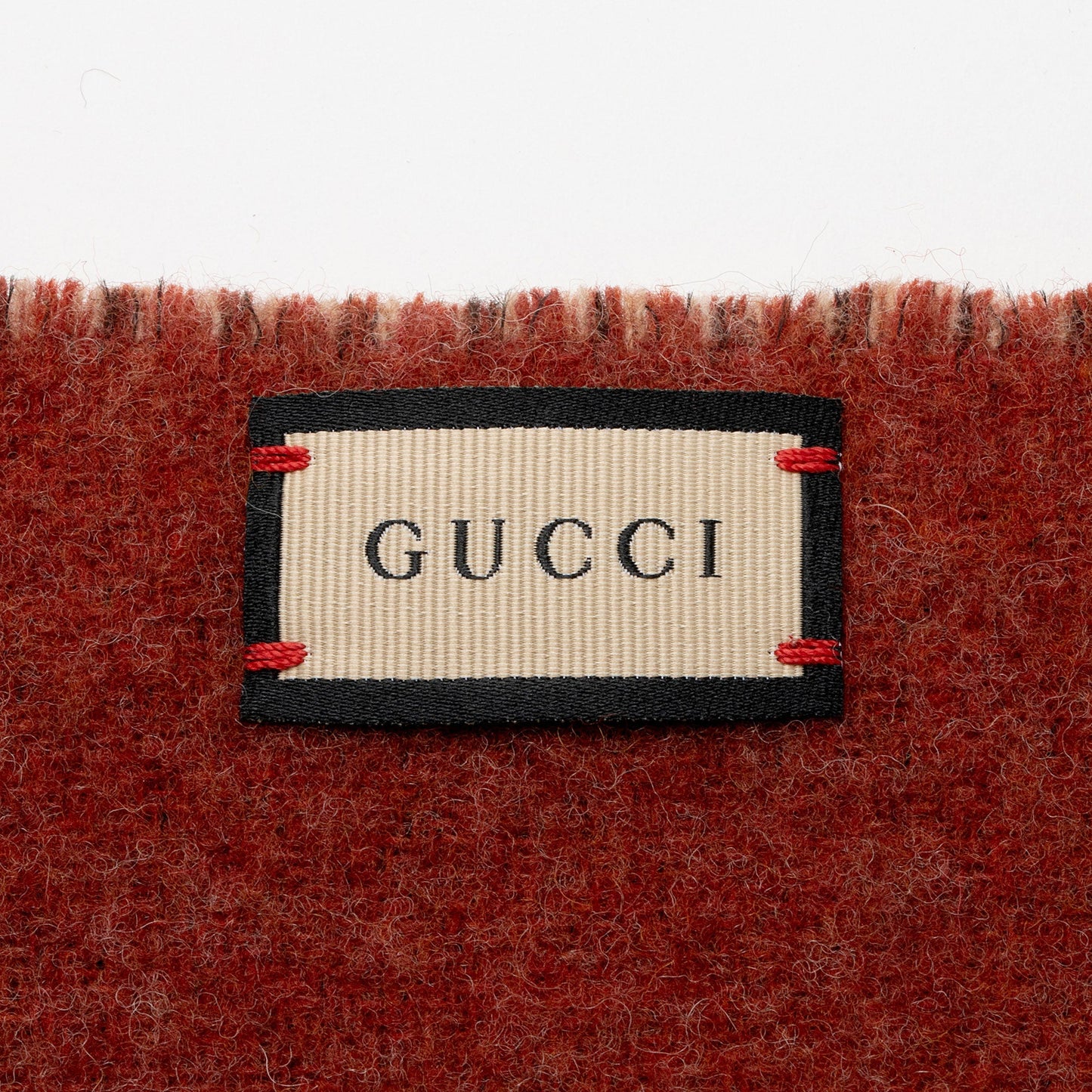 Gucci Wool Reversible Logo Scarf (SHF-GPF42i)