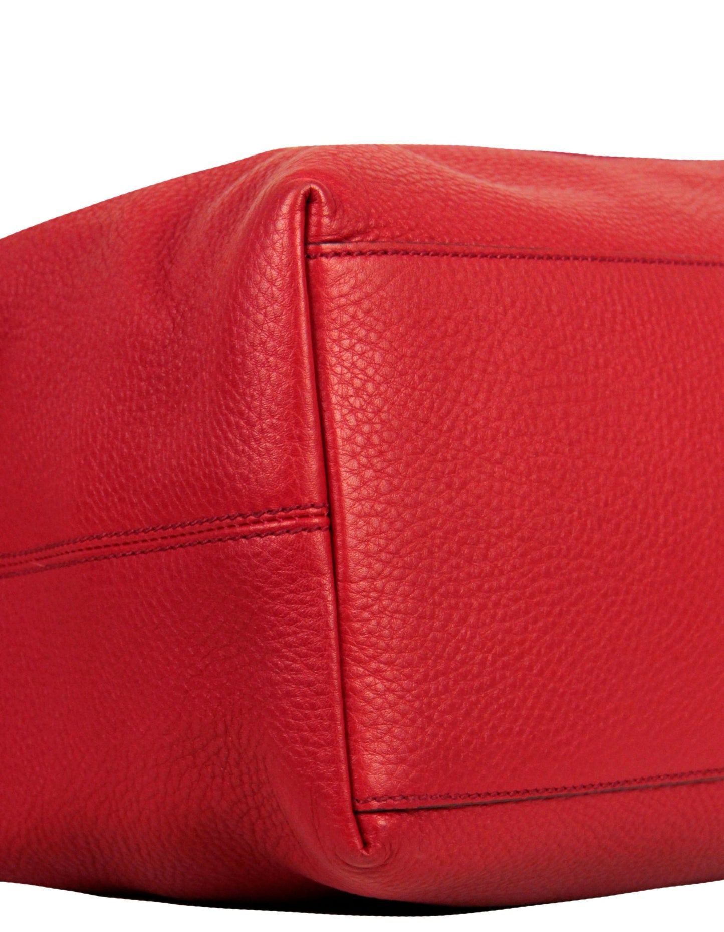 Gucci Red Pebbled Calfskin Leather Soho Chain Tote Bag