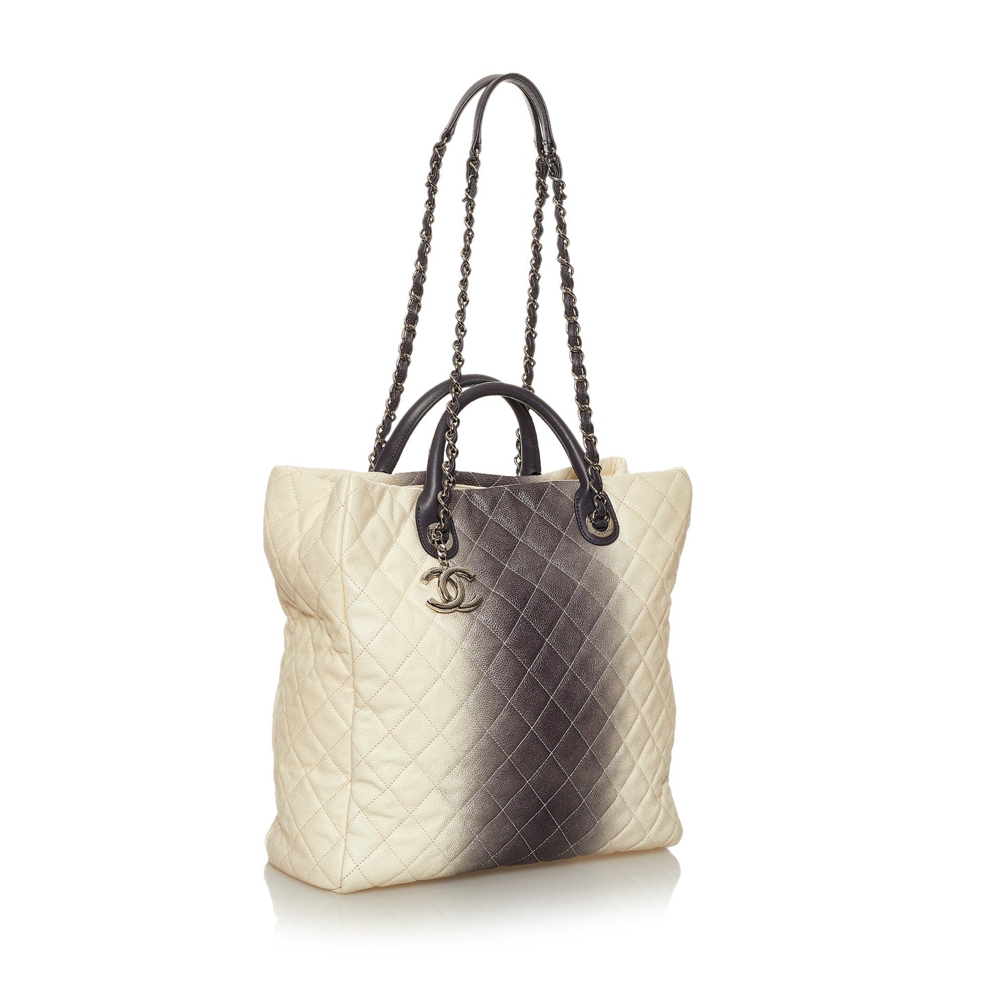 Chanel Matelassé Tote Bag - Ewore Bags