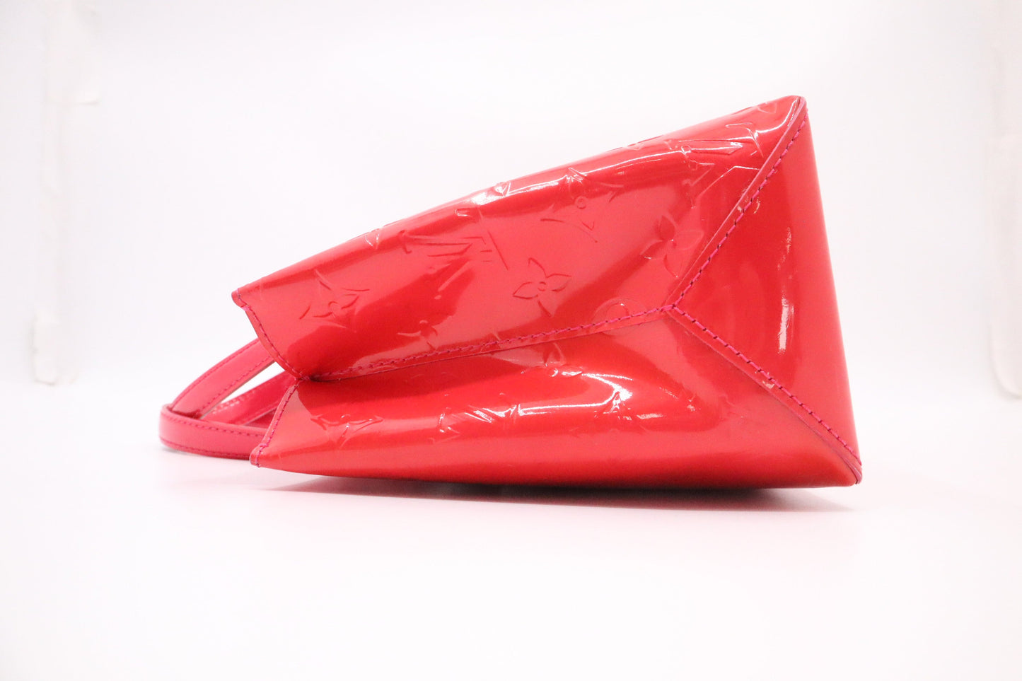 Louis Vuitton Wilshire PM in Rouge Grenadine Vernis Leather