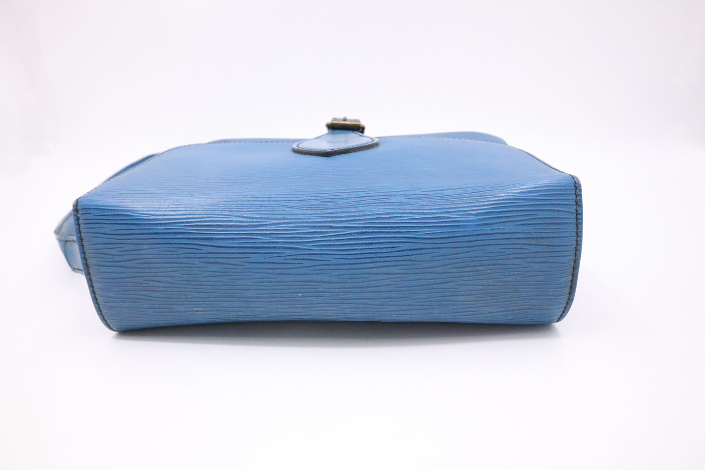 Louis Vuitton Cartouchiere MM in Blue Epi Leather