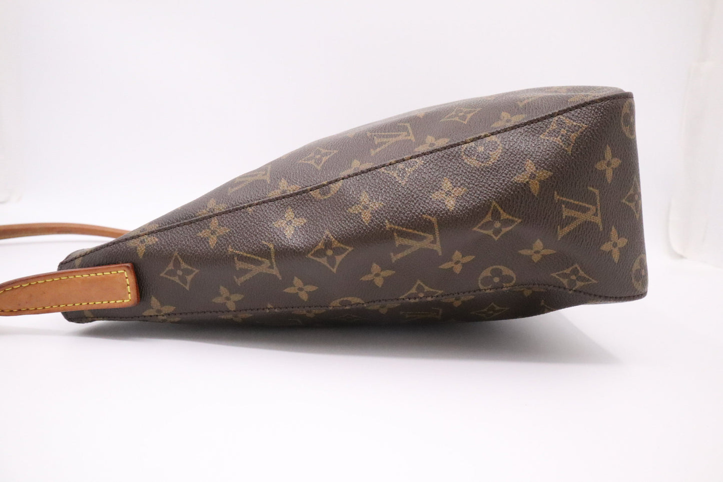 Louis Vuitton Looping GM in Monogram Canvas