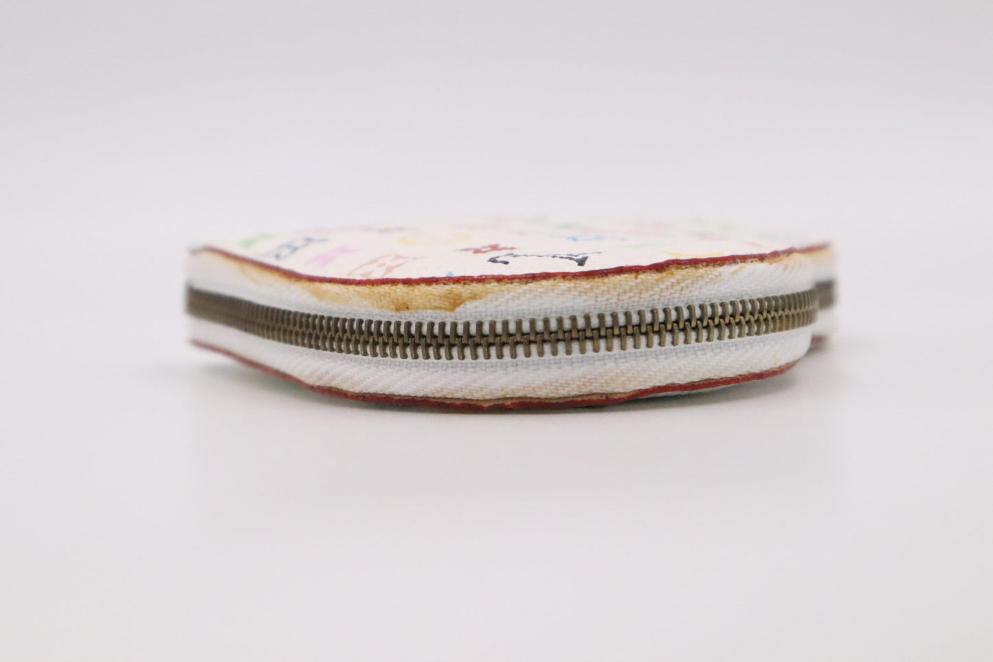 Louis Vuitton Heart Zippy in White Multicolor Monogram Canvas
