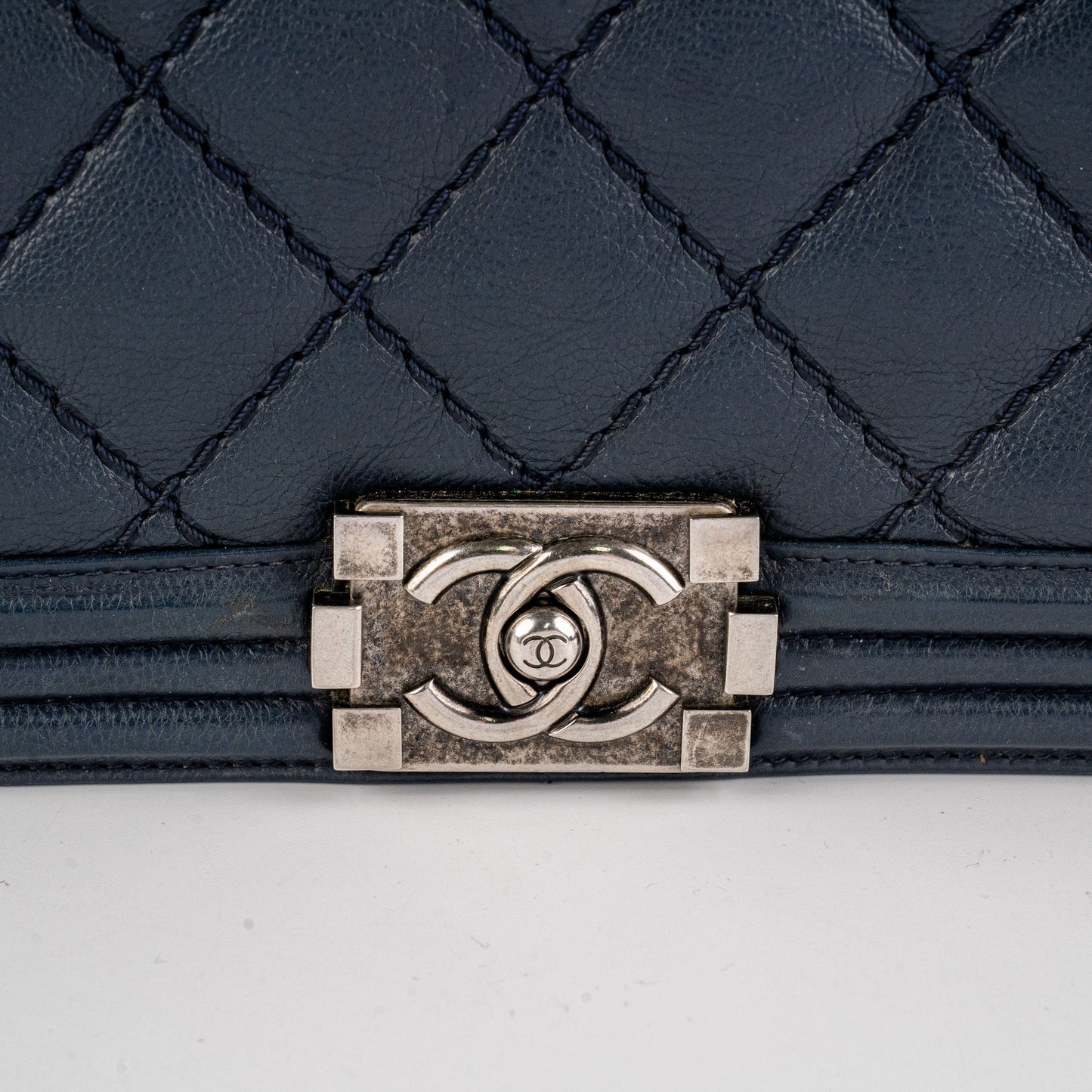 Chanel Boy New Medium lambskin Navy