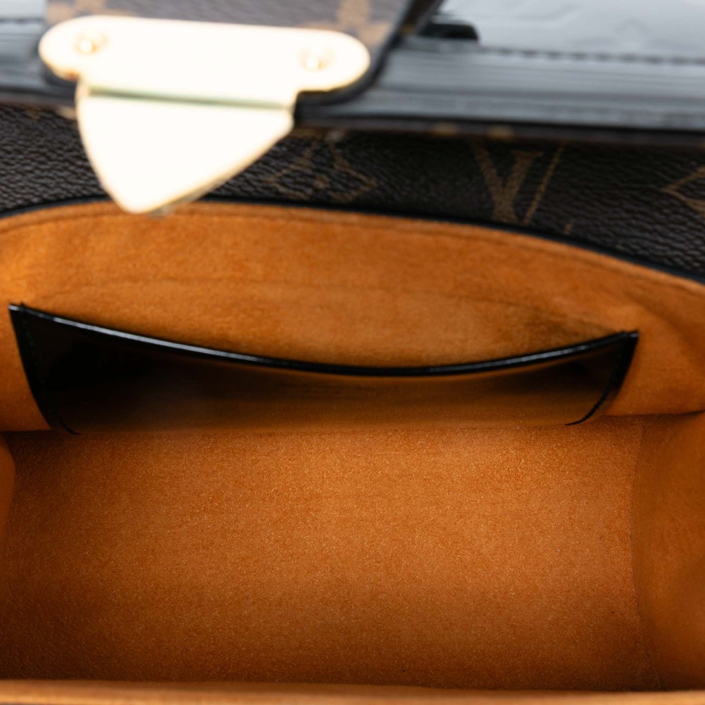 Black Louis Vuitton Monogram Vernis Wynwood Crossbody Bag