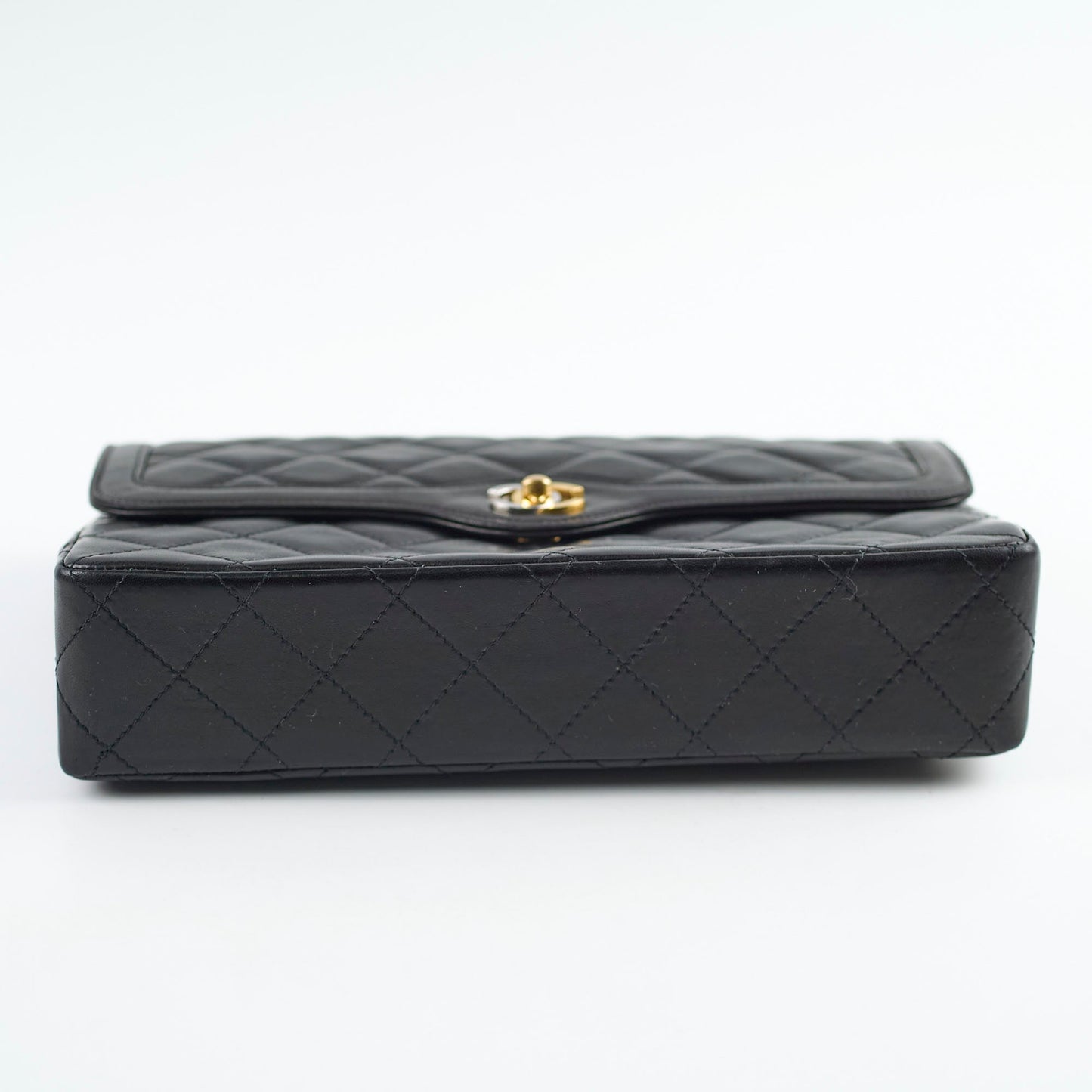 Chanel Shoulder Bag - Ewore Bags