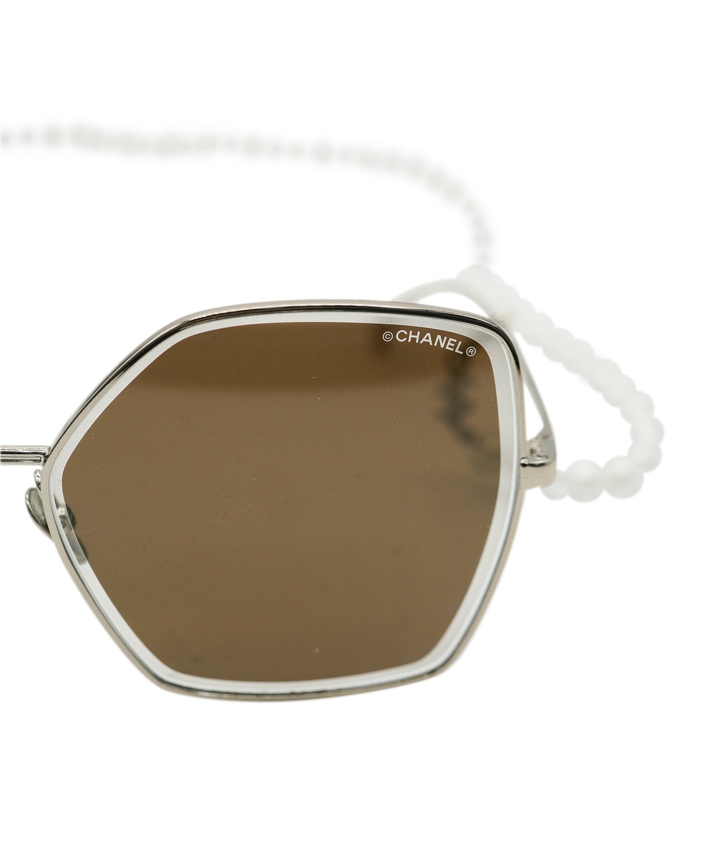 Chanel Butterfly sunglasses with removable necklace, brand new with purse and original invoice DBXS3370