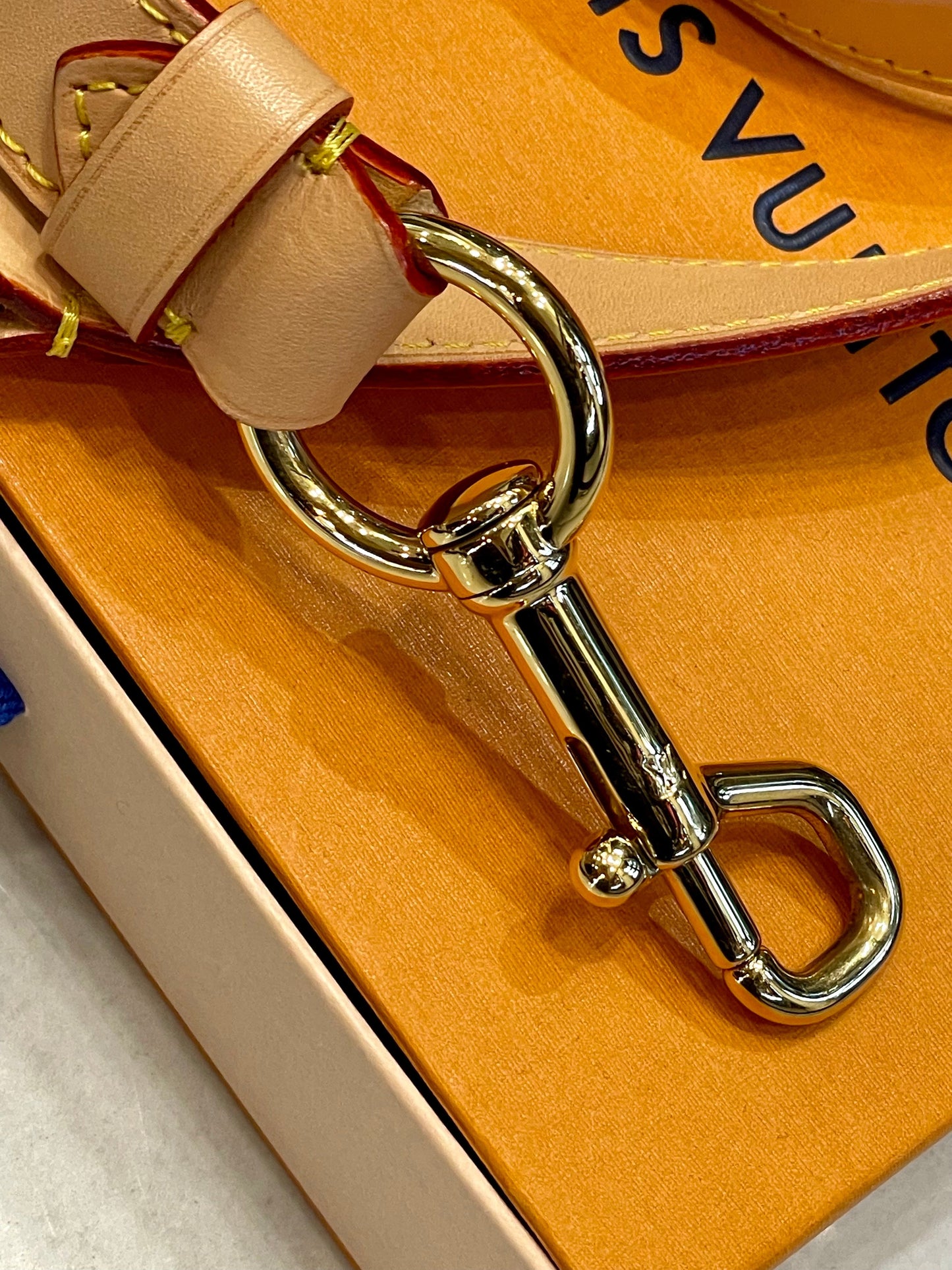 LOUIS VUITTON LV ADJUTABLE SHOULDER STRAP