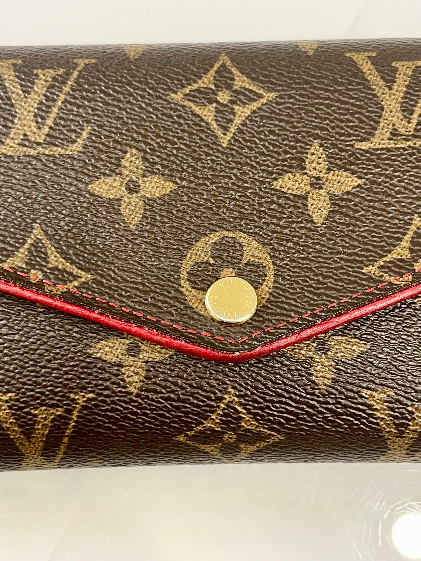 LOUIS VUITTON MONOGRAM CERISE PORTEFEUILLE REITRO SARAH WALLET