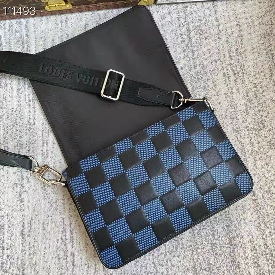 Louis Vuitton LV Unisex Studio Messenger Blue 3D Damier Infini Cowhide Leather Handbag