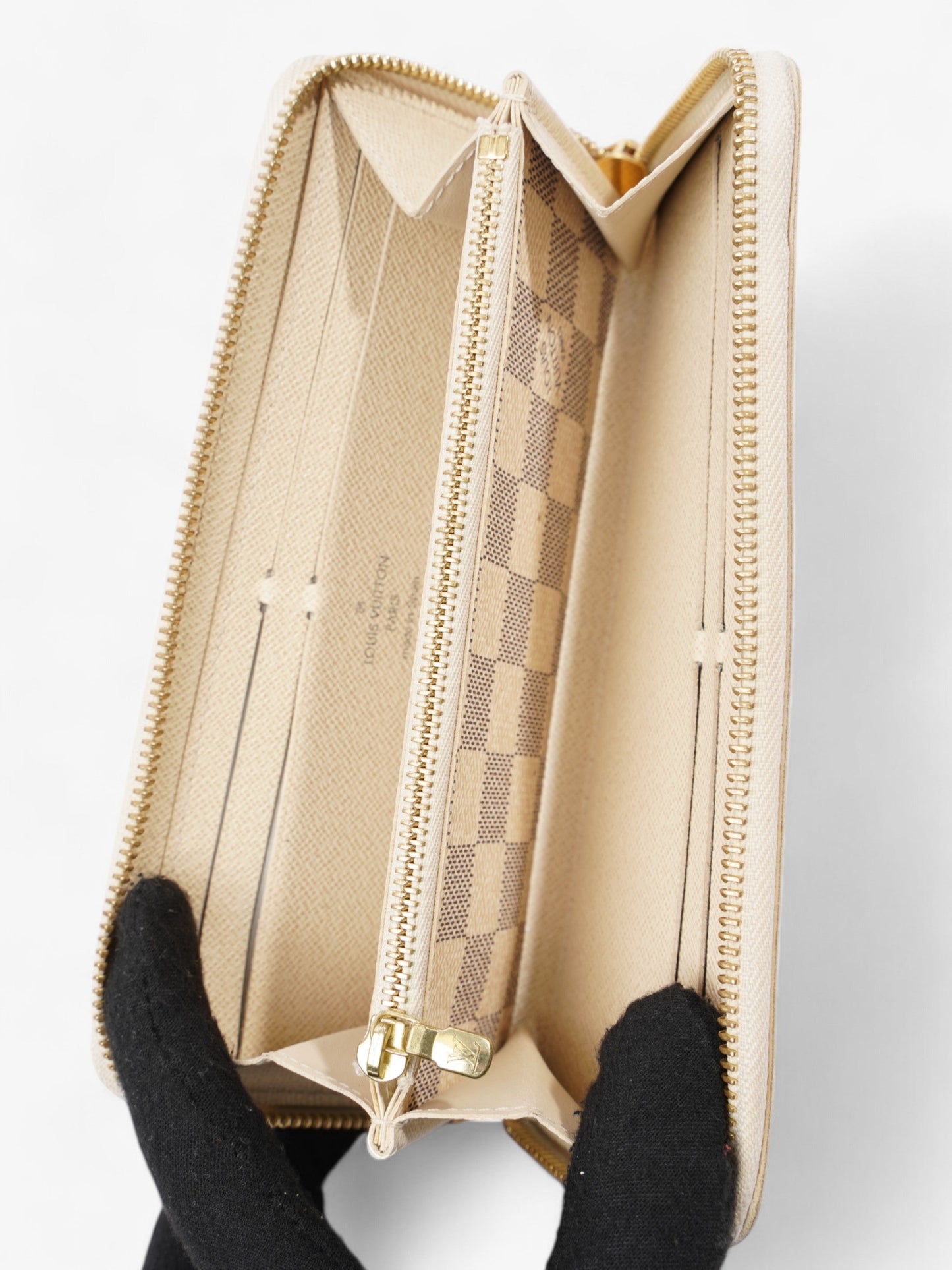 Louis Vuitton Clemence Damier Azur / Gold Coated Canvas