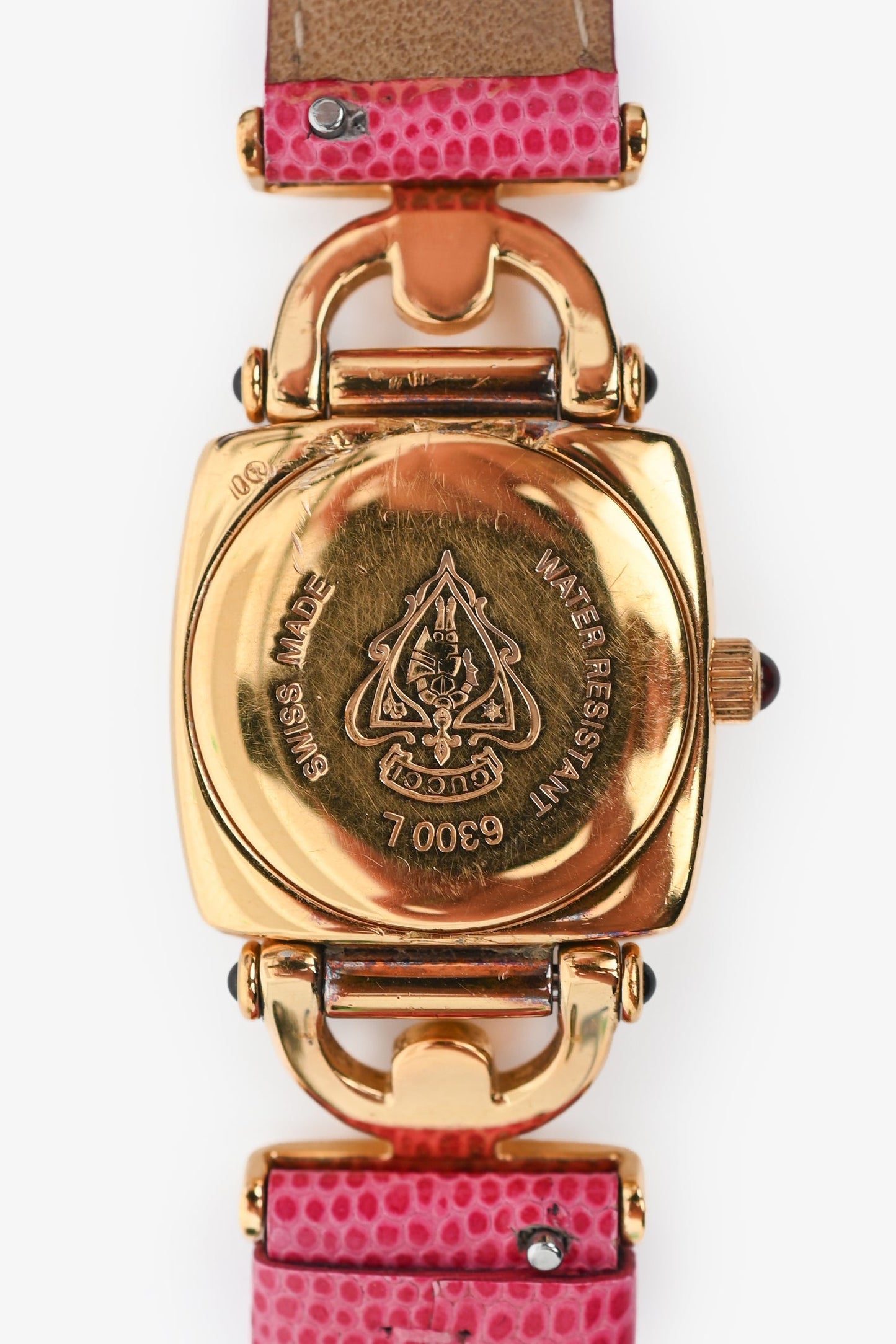 Gucci Gold Tone Metal/Pink Lizard Embossed Strap Watch