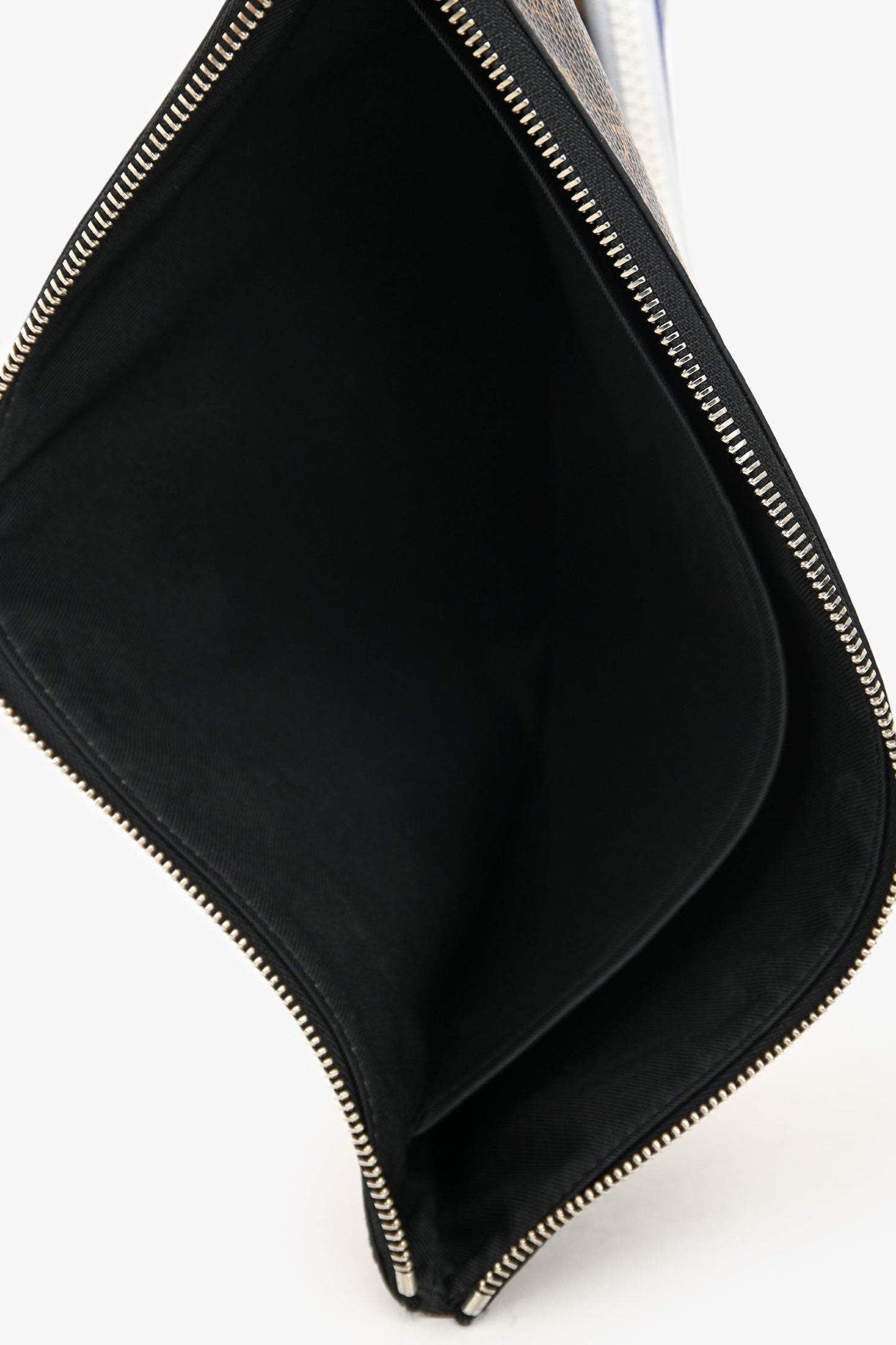 Louis Vuitton 2020 Monogram A4 Multipocket Pochette
