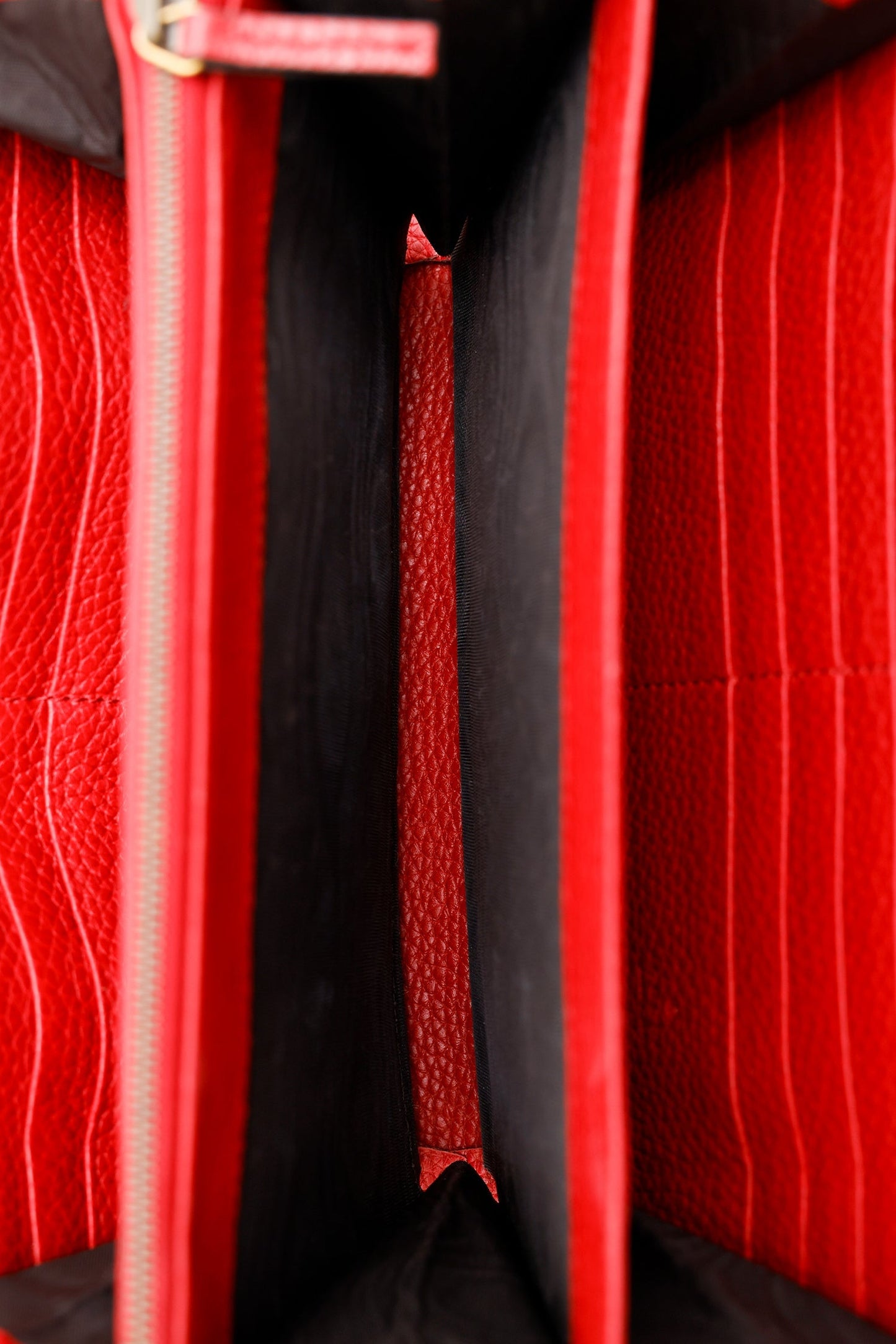 Gucci Red Calfskin GG Marmont Chain Wallet