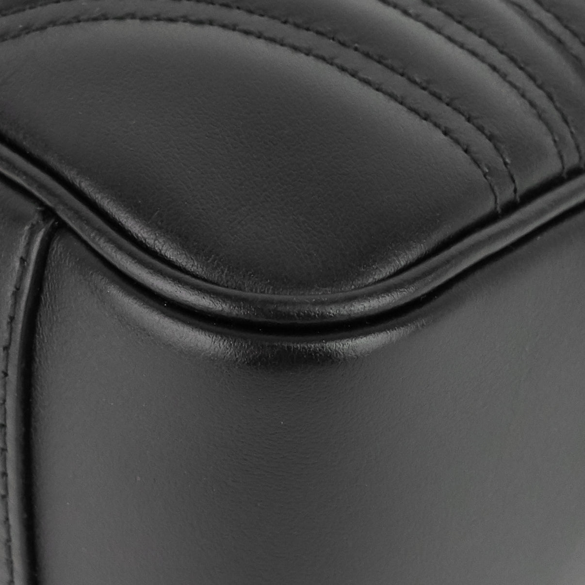 Gucci GG Marmont Small Matelass? Calfskin Top Handle Shoulder Bag