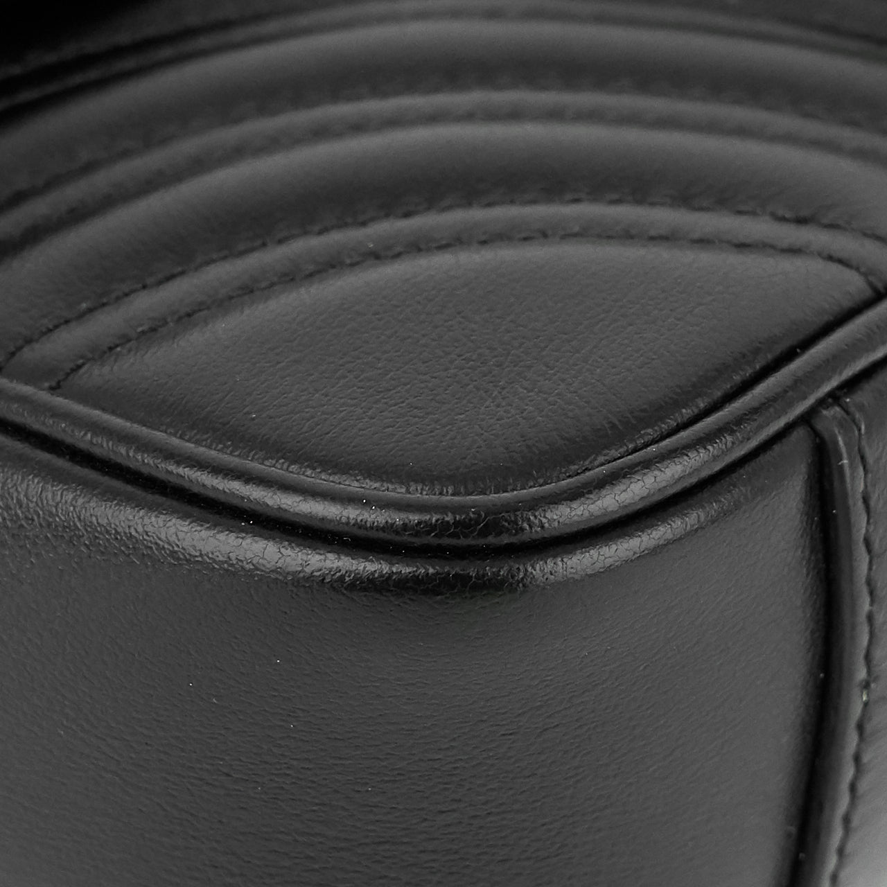 Gucci Marmont Mini Matelass? Leather Shoulder Bag