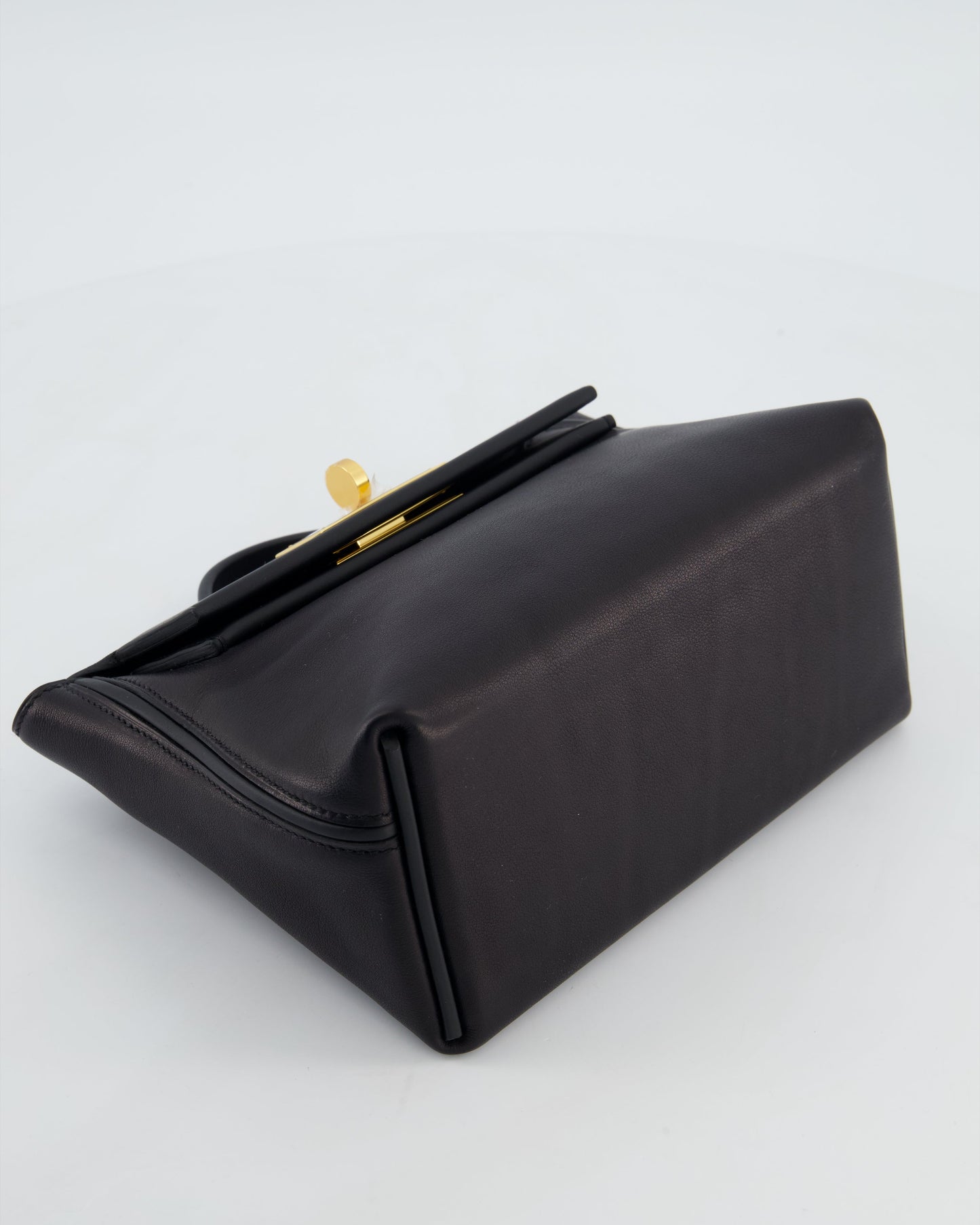 *RARE* Hermès 24/24 21 Bag in Noir Volupto and Noir Swift Leather with Gold Hardware