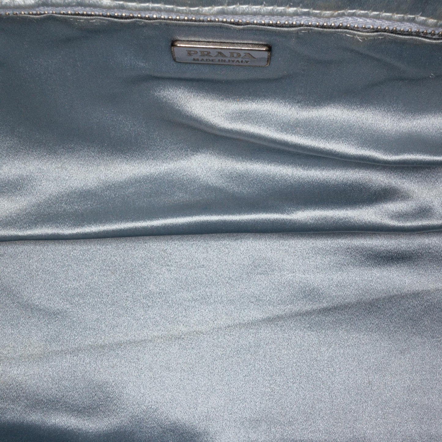 Prada Leather Shoulder Bag (SHG-33771)