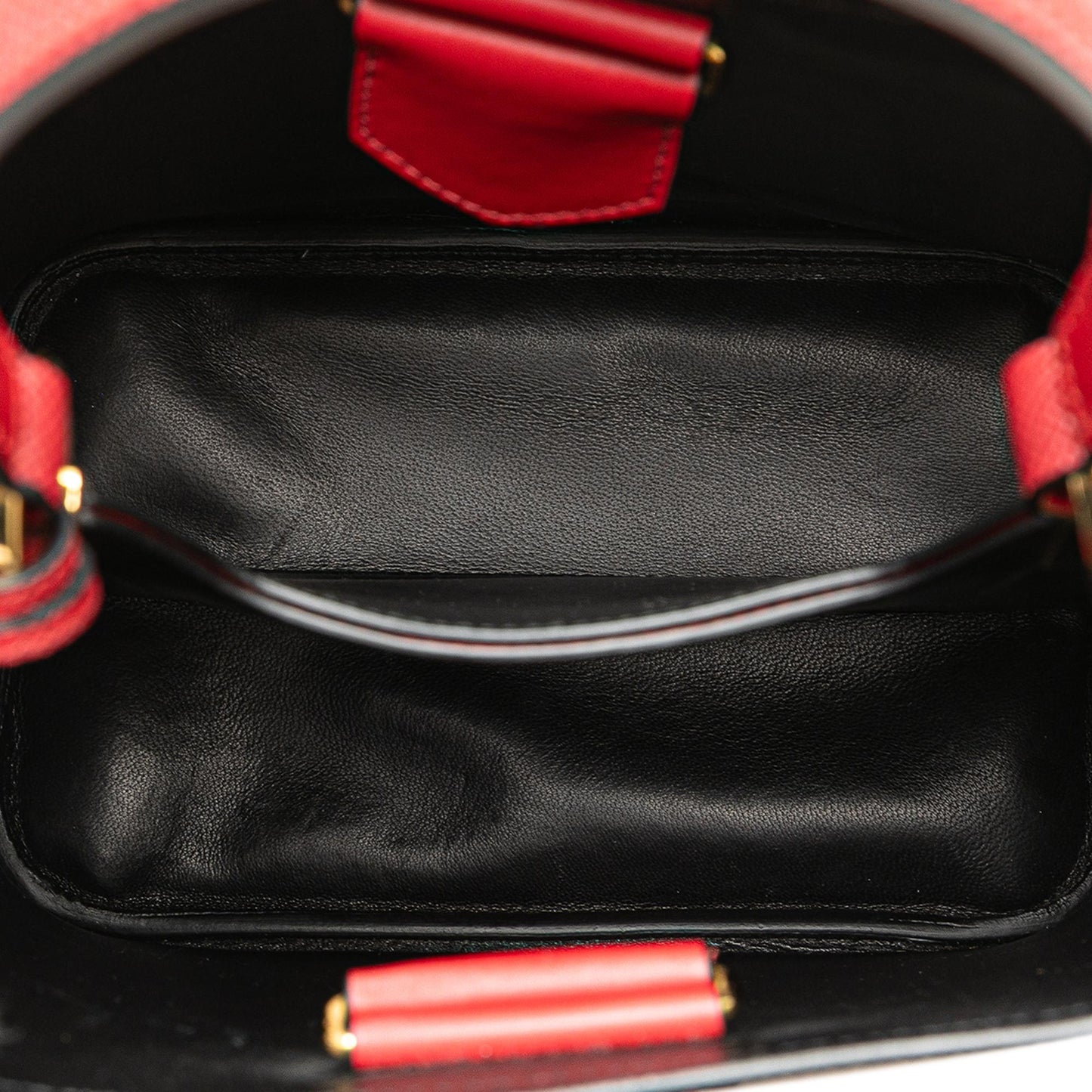 Prada Medium Saffiano Cuir Panier