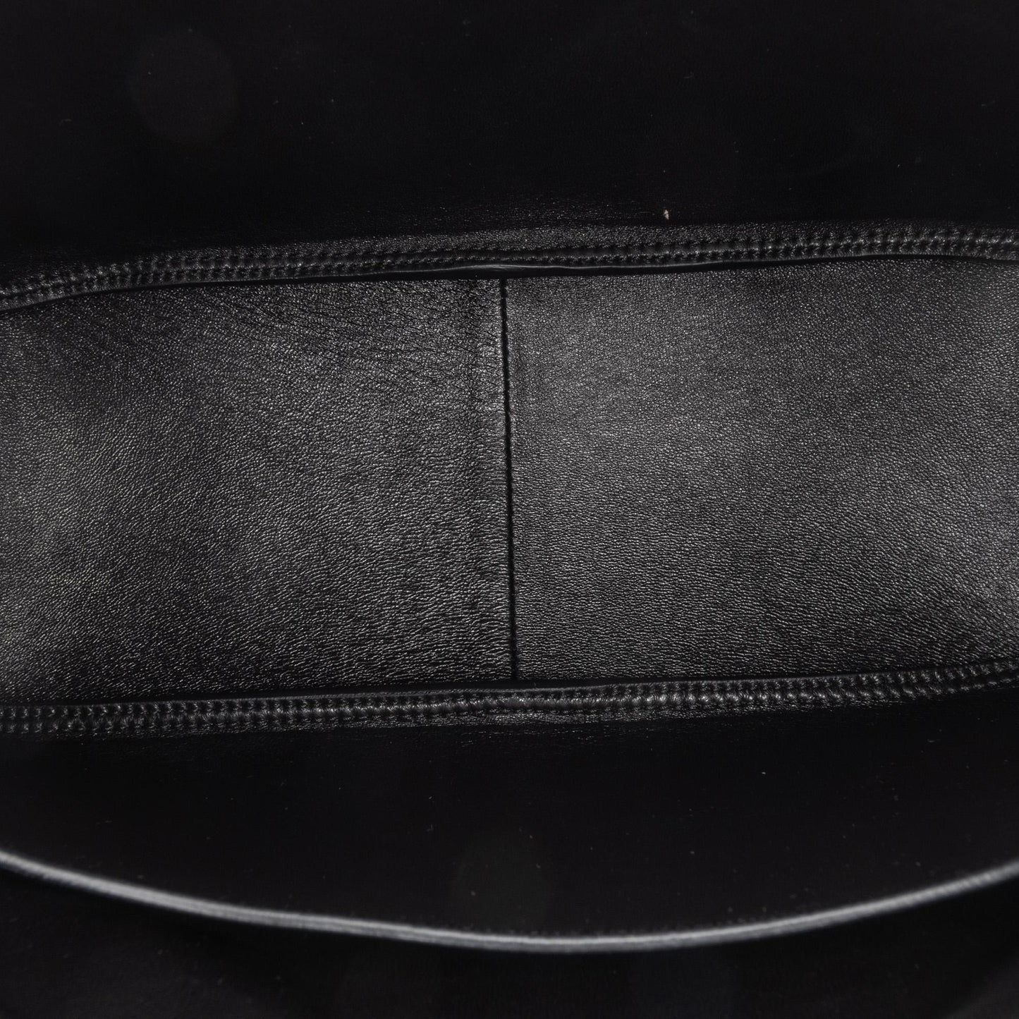 Prada Medium Soft Calf Shoulder Bag (SHG-C6avc3)