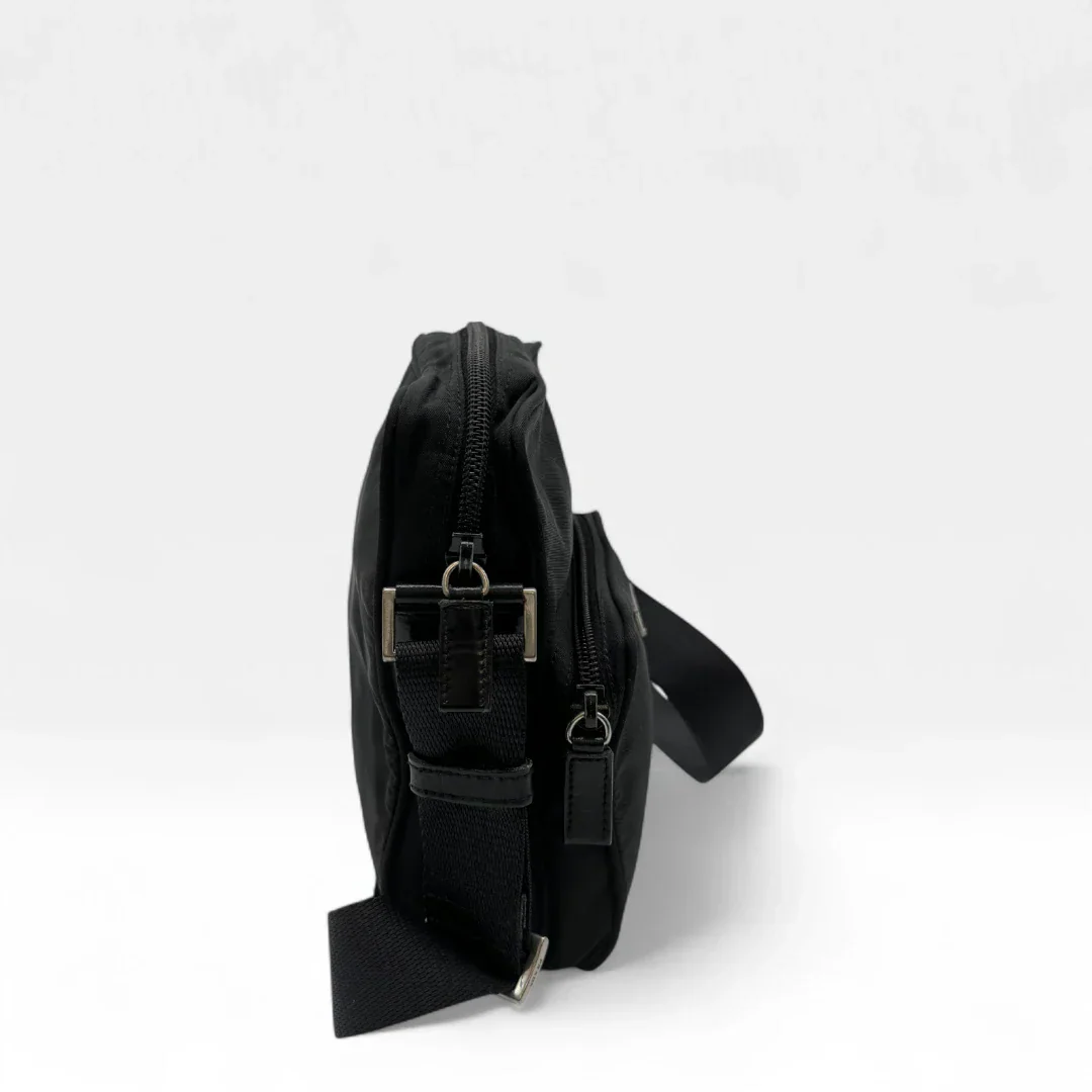 Prada shoulder bag with extra compartment