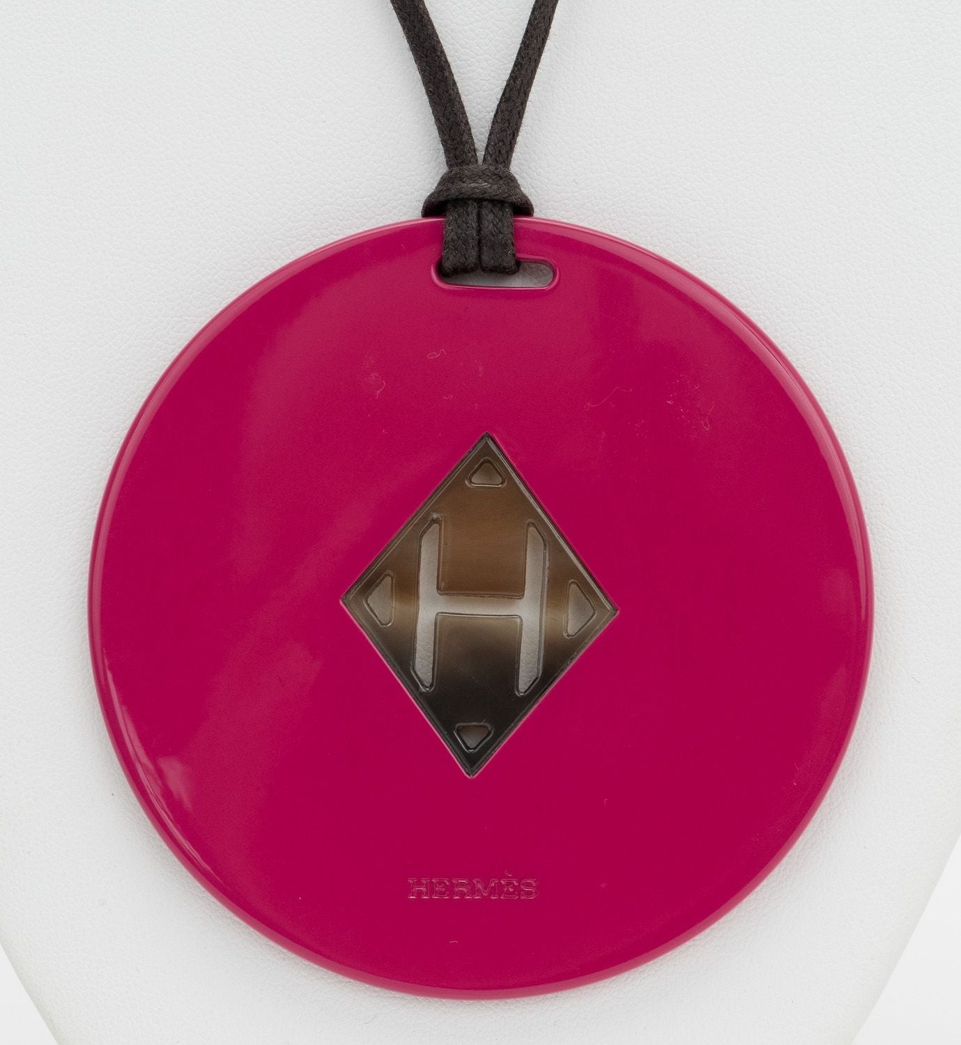 Hermes H logo Buffalo Necklace Pink