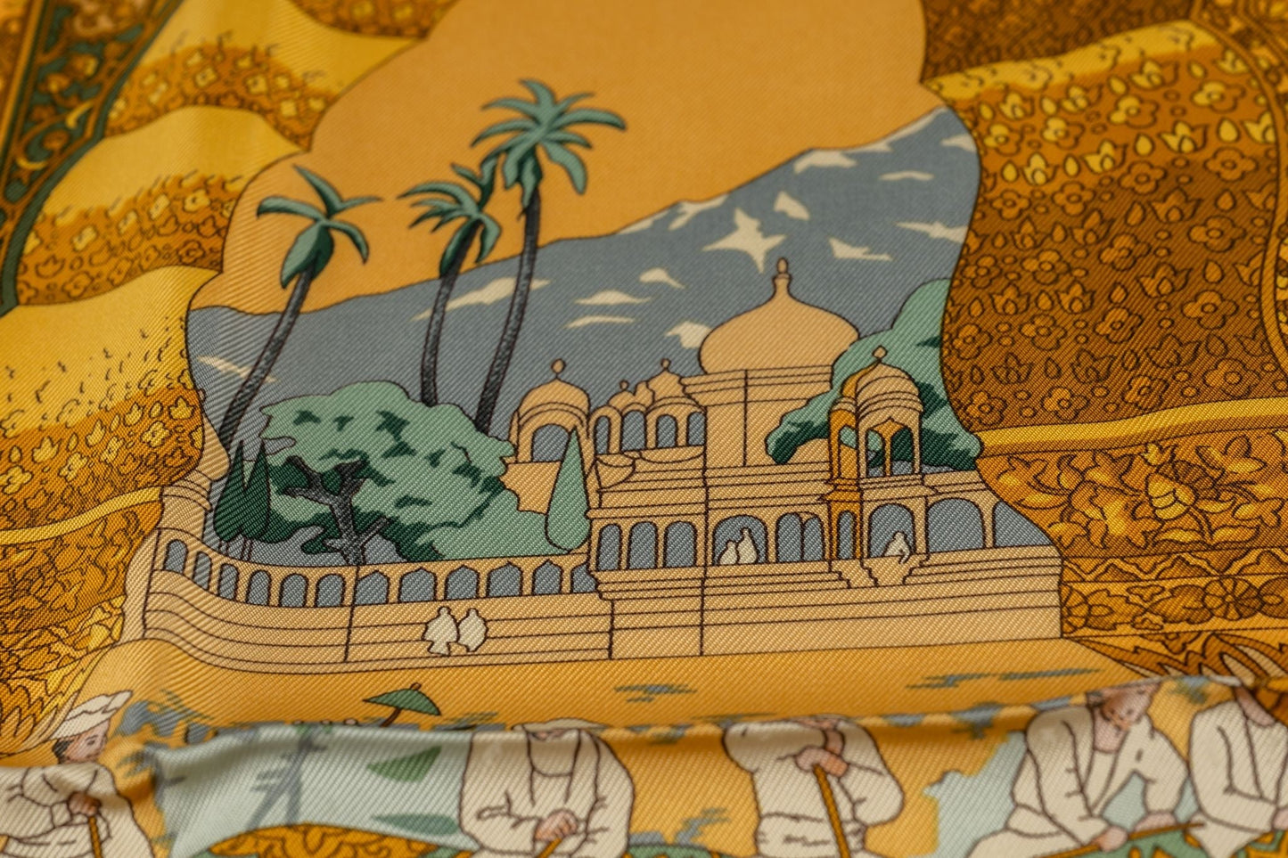 Hermes "Splendeur des Maharajas" Scarf