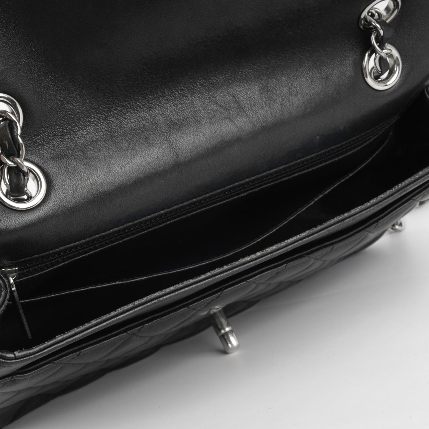 Chanel Valentine flap Bag - Black