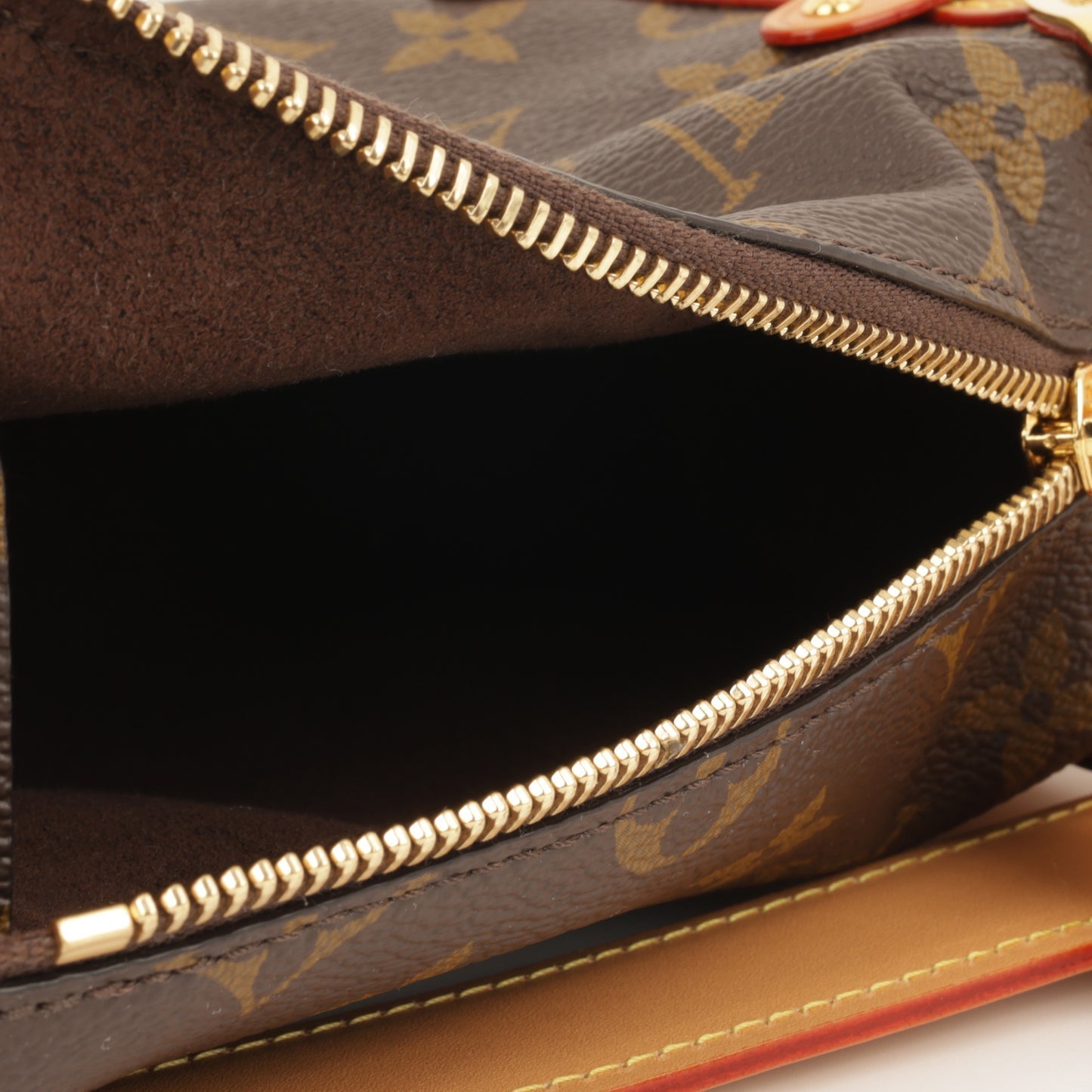 Louis Vuitton - Side Trunk PM - Monogram GHW