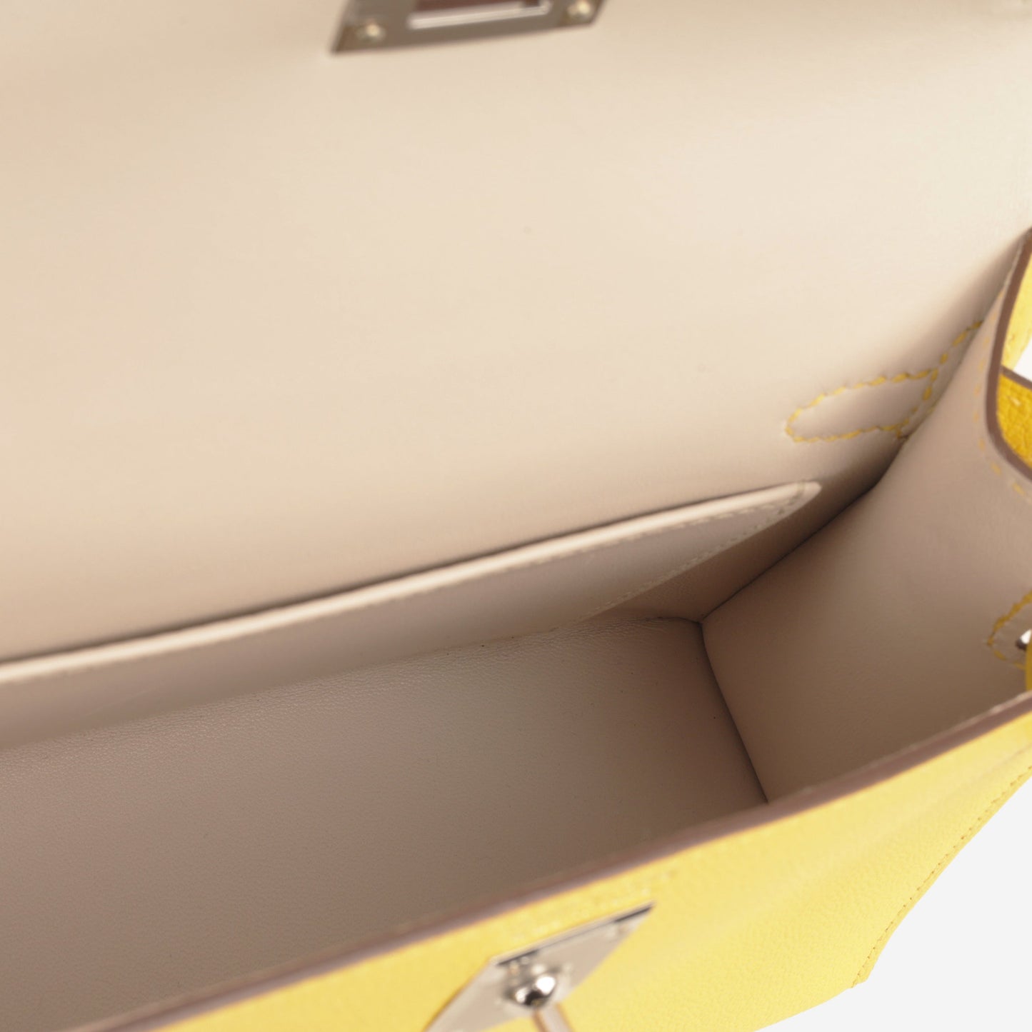 Hermès Verso Mini Kelly - Jaune De Naples Chevron Mysore / Beton Interior | Palladium Hardware