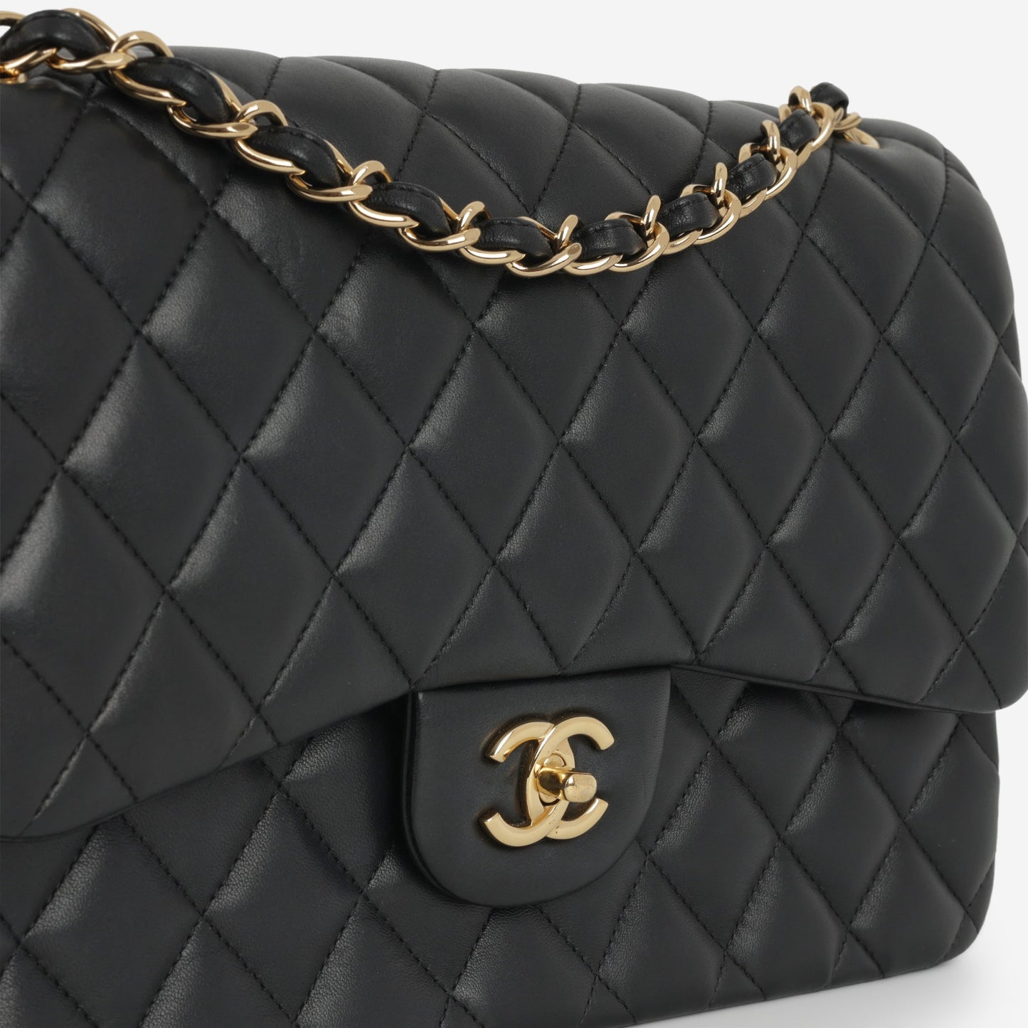 Chanel Classic Flap Bag - Jumbo Classic Flap | Gold Hardware