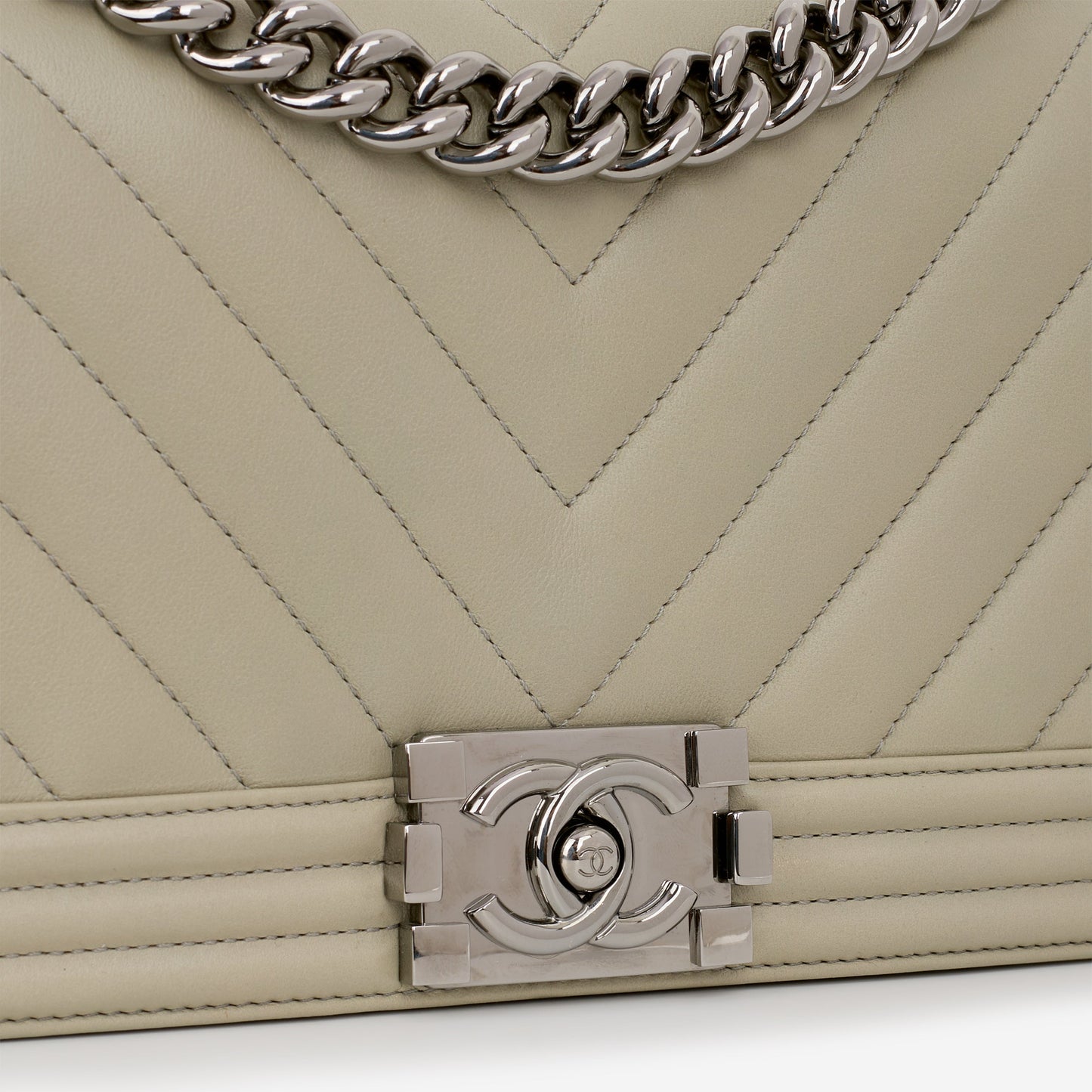 Chanel Old Medium Boy Bag - Grey Chevron | Silver Hardware
